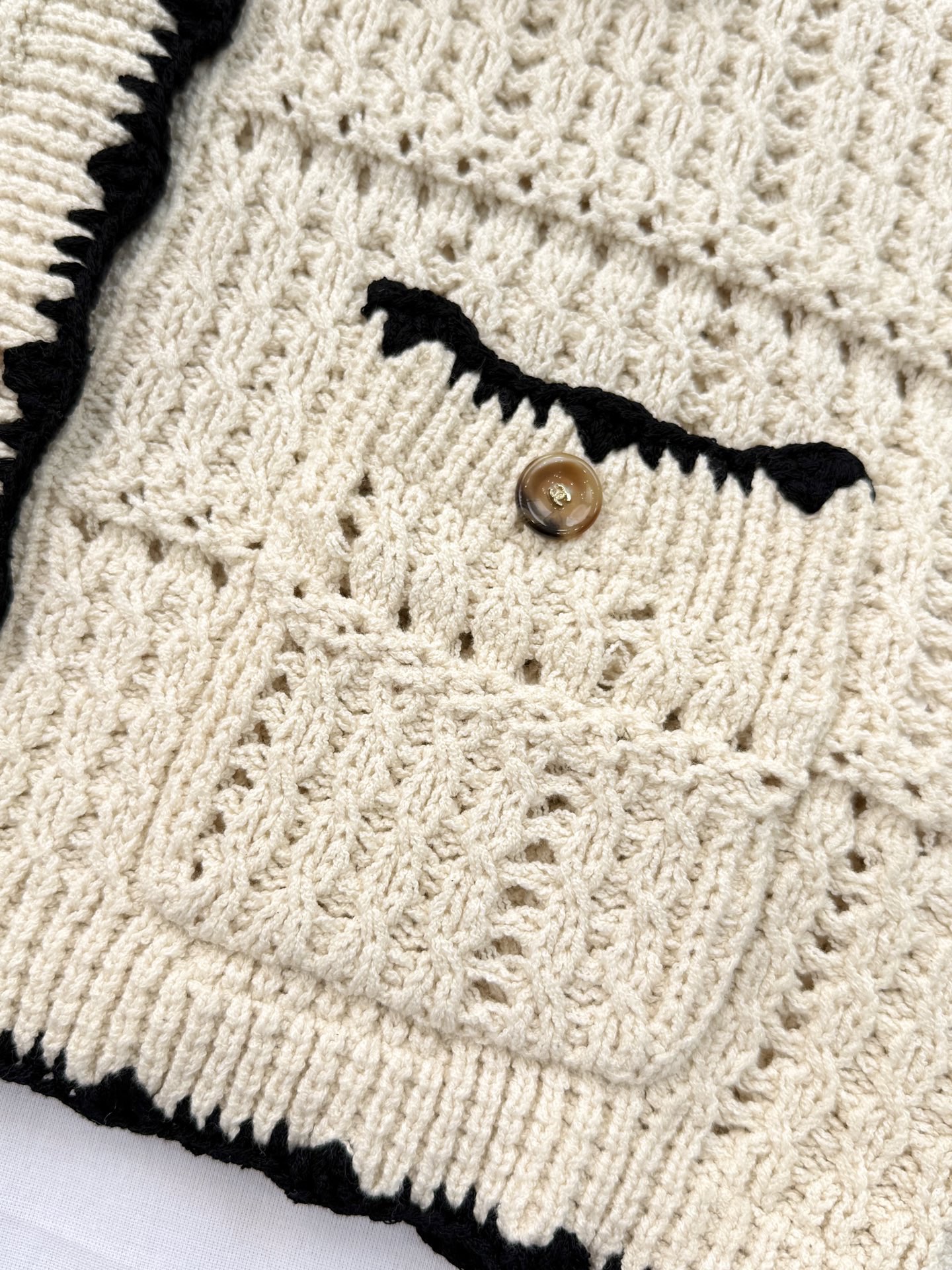 샤넬 여성 가디건 136543 Chanel Cardigan 썸네일 이미지