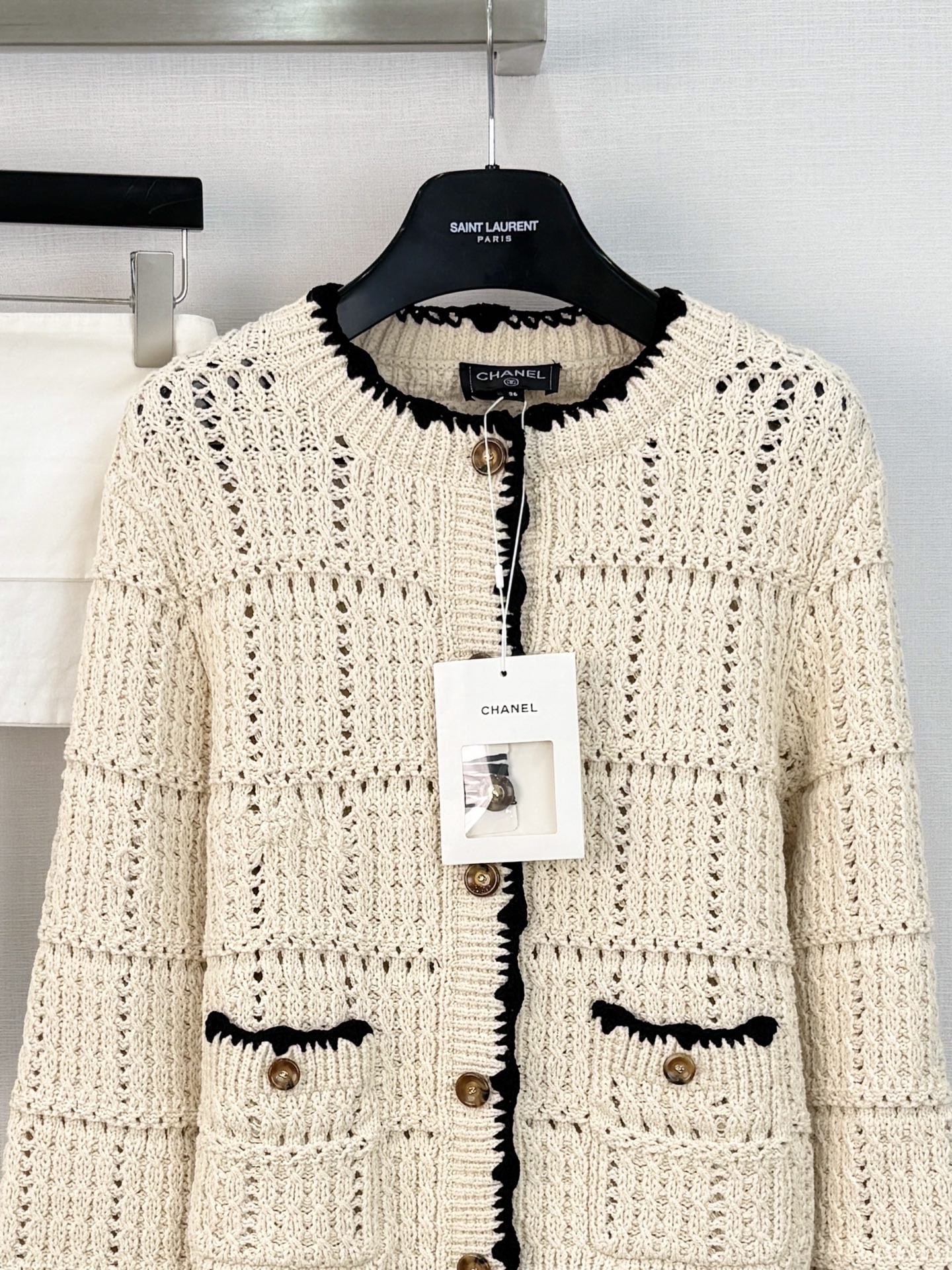 샤넬 여성 가디건 136543 Chanel Cardigan 썸네일 이미지