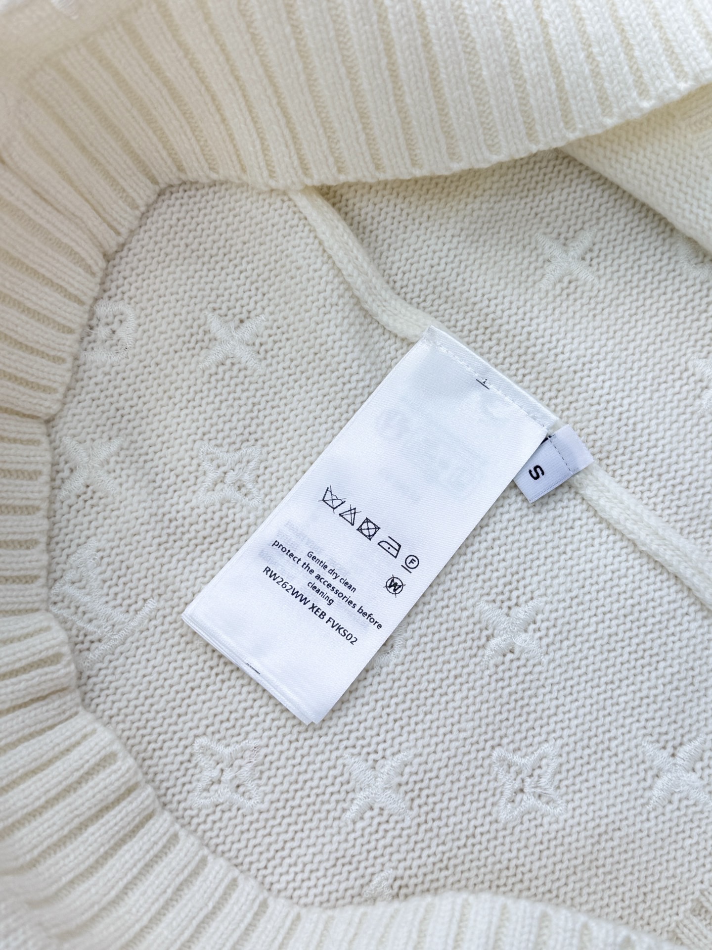 루이비통 여성 반팔 136533 Louis Vuitton T Shirt 썸네일 이미지