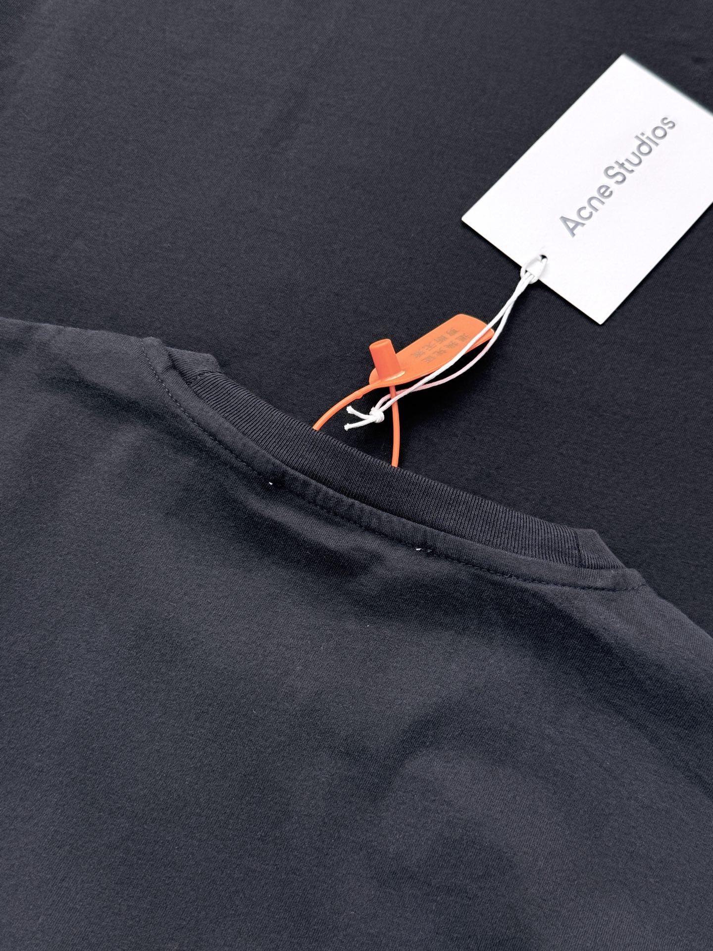 아크네스튜디오 남성 손글씨 프린트 반팔 티셔츠 85941 이미지 8