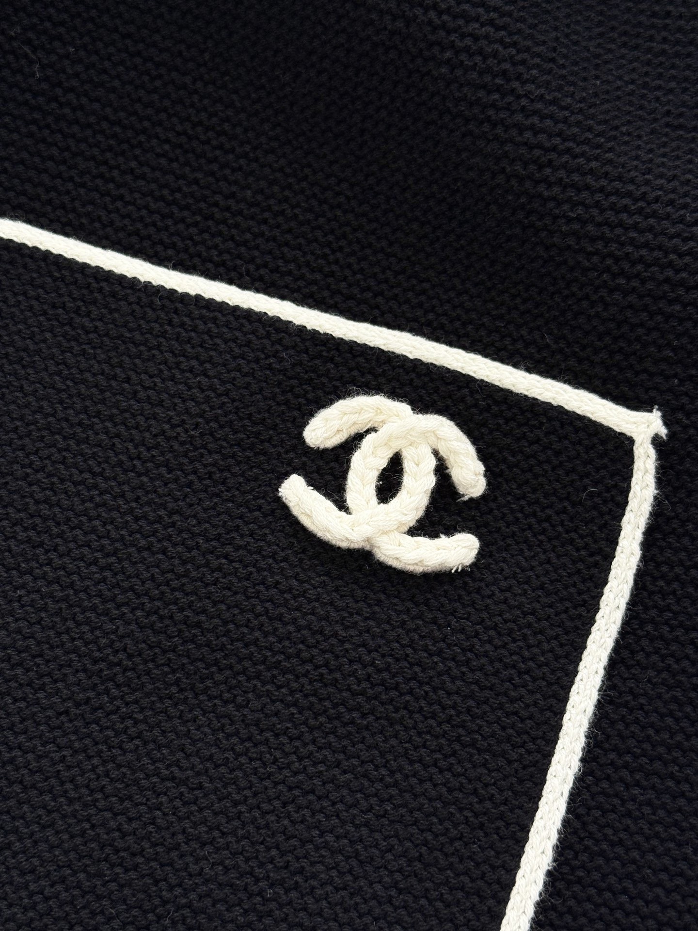 샤넬 여성 가디건 136523 Chanel Cardigan 썸네일 이미지
