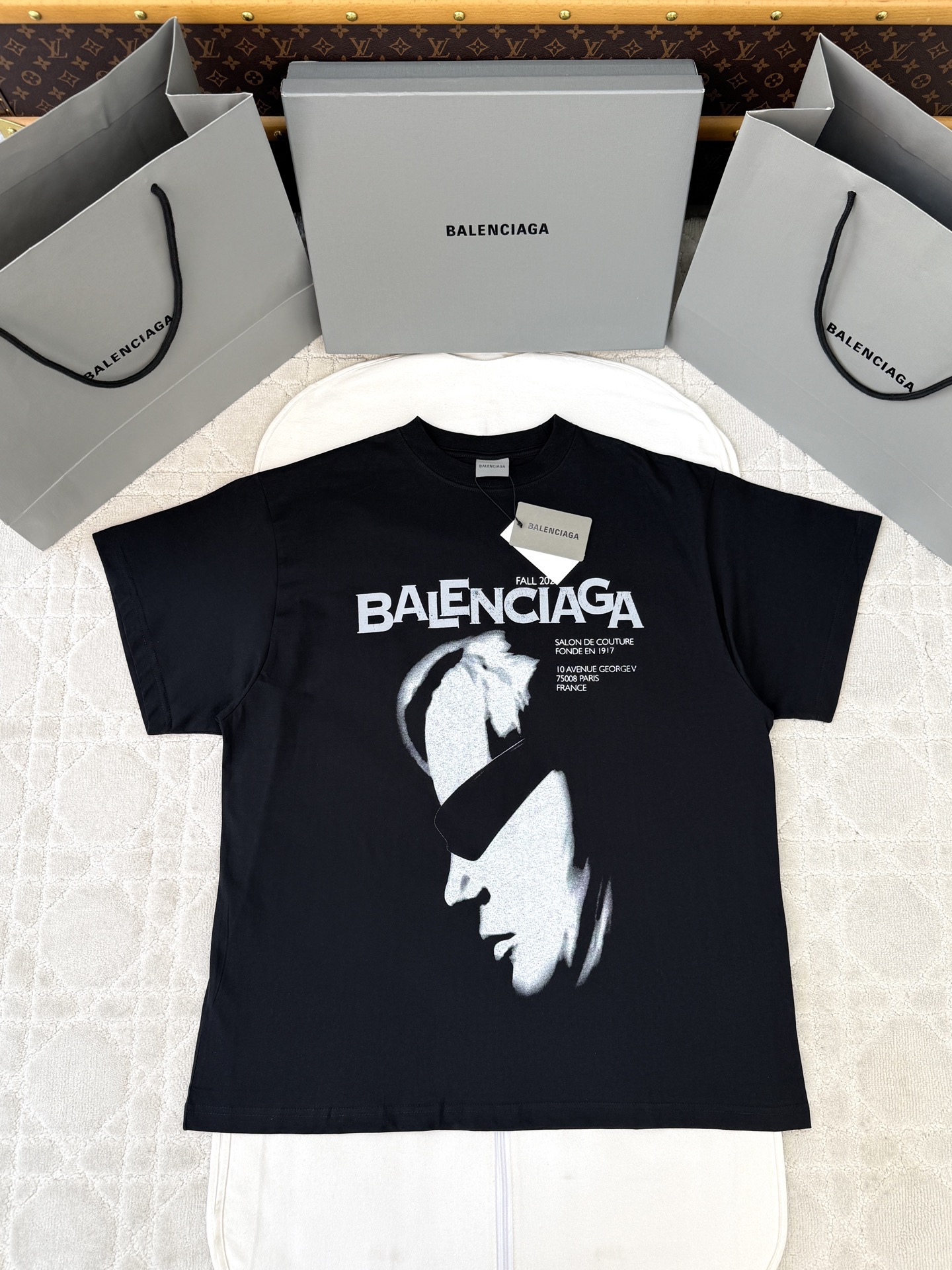 발렌시아가 남성 반팔 115349 Balenciaga T Shirt