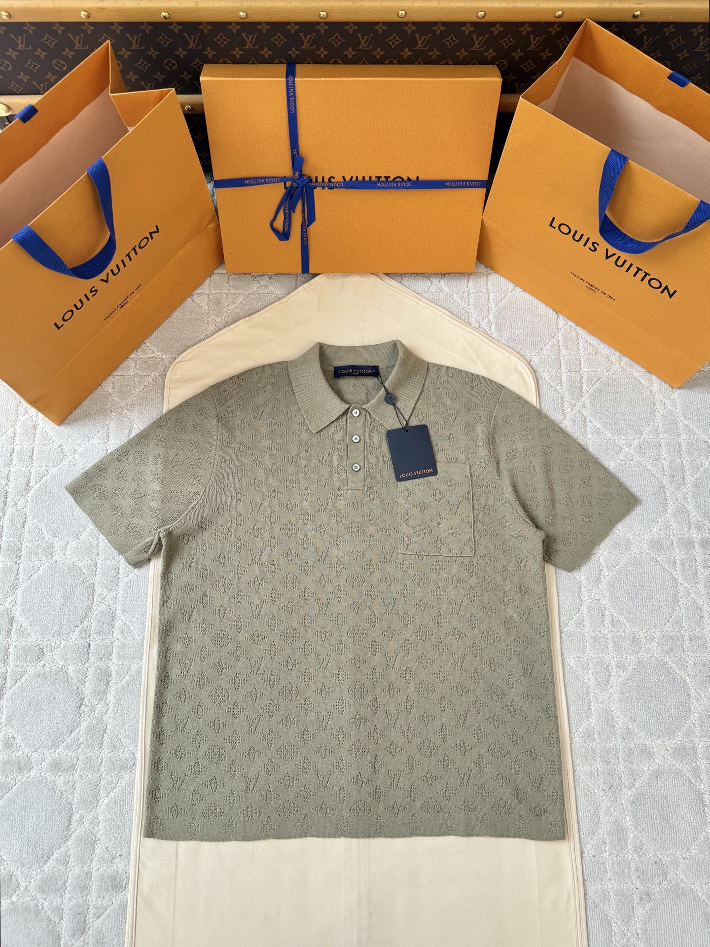 루이비통 남성 반팔 115345 Louis Vuitton T Shirt