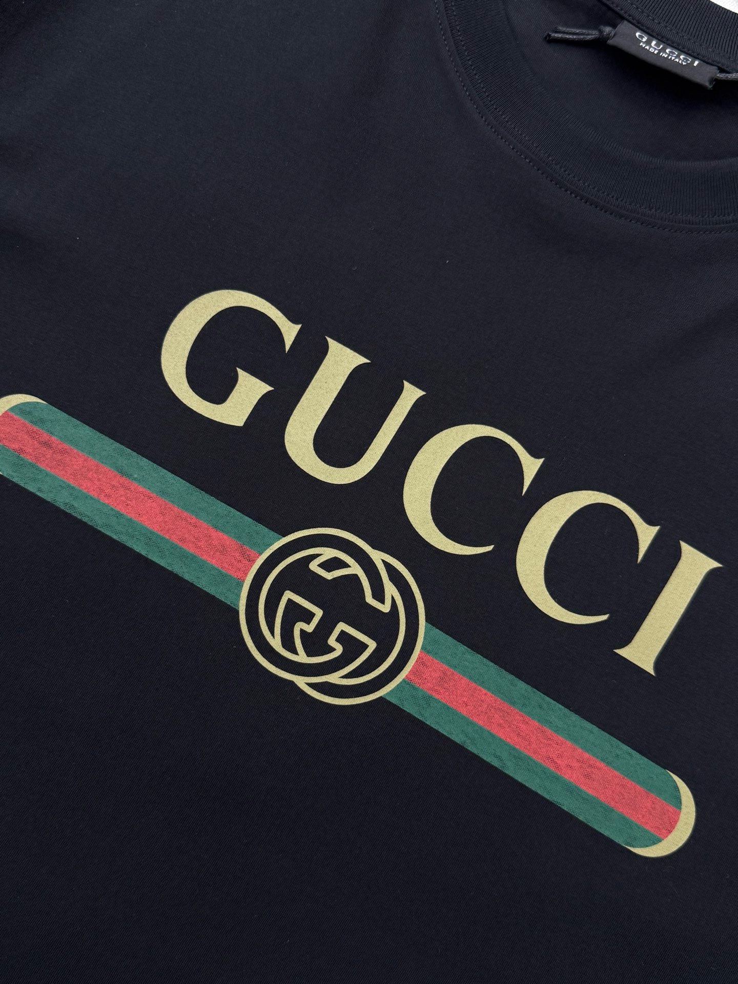 구찌 남성 반팔 132957 Gucci T Shirt 썸네일 이미지