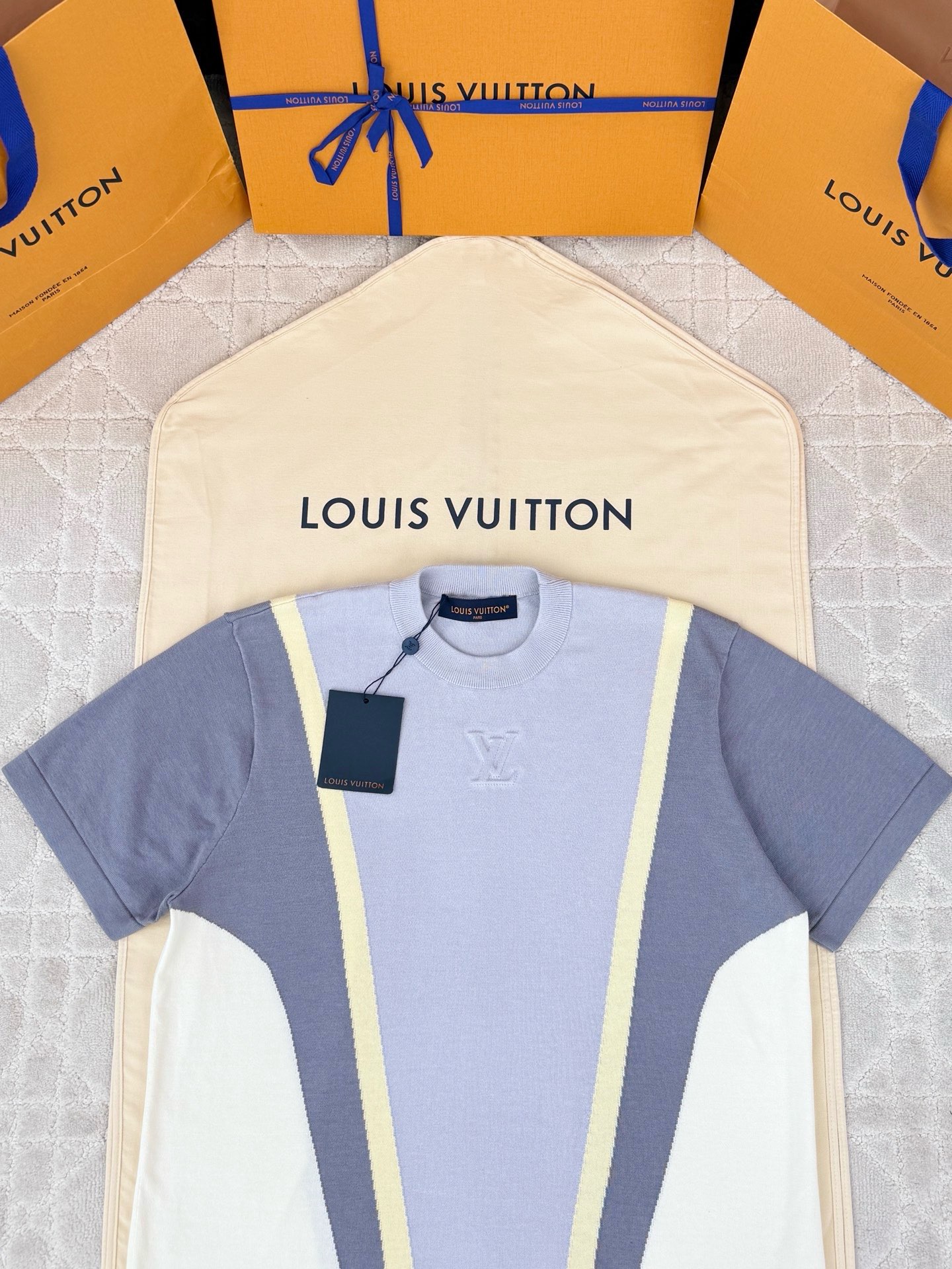 루이비통 남성 반팔 132960 Louis Vuitton T Shirt 썸네일 이미지