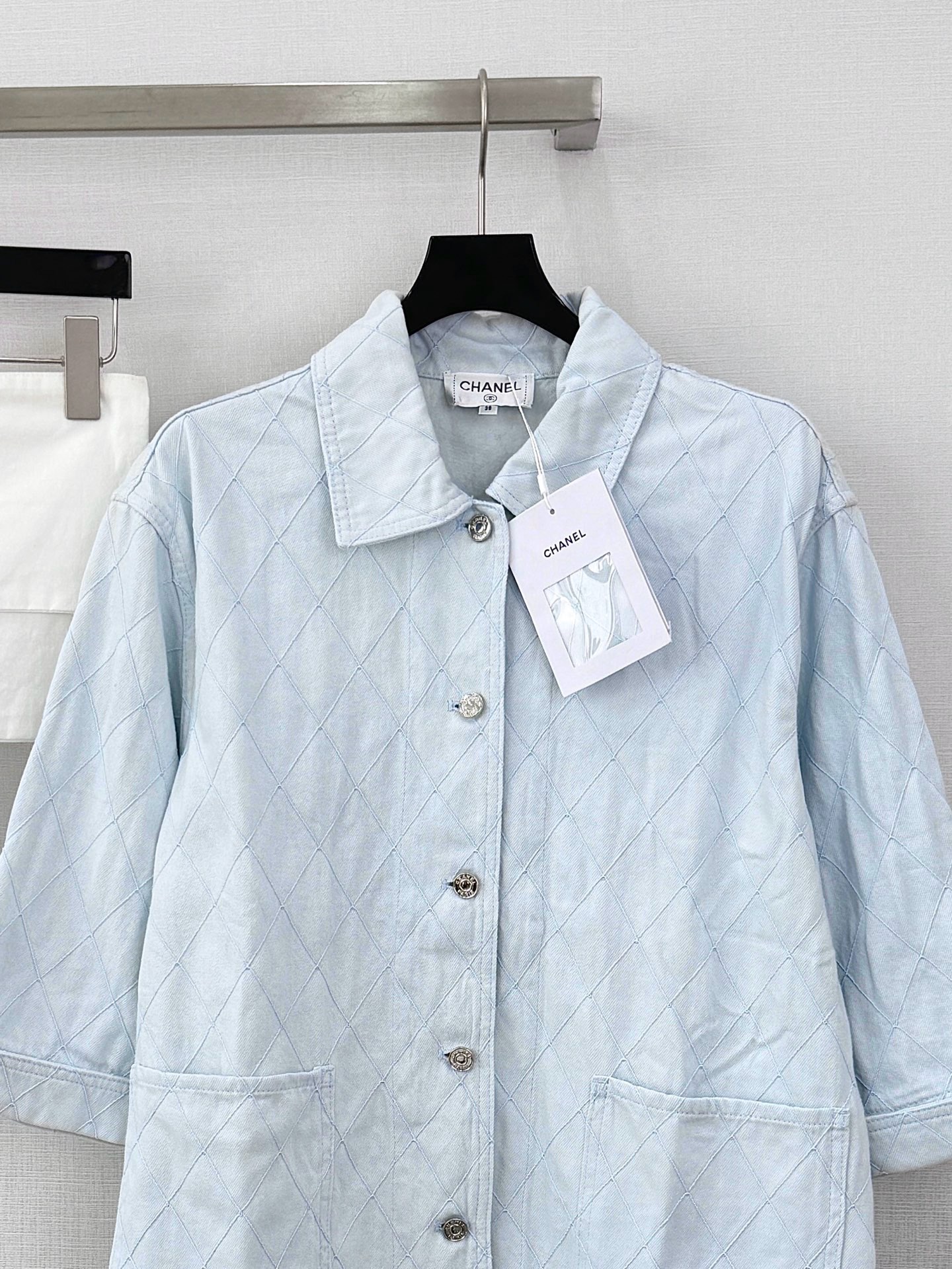 샤넬 여성 셔츠 132946 Chanel Shirt 썸네일 이미지