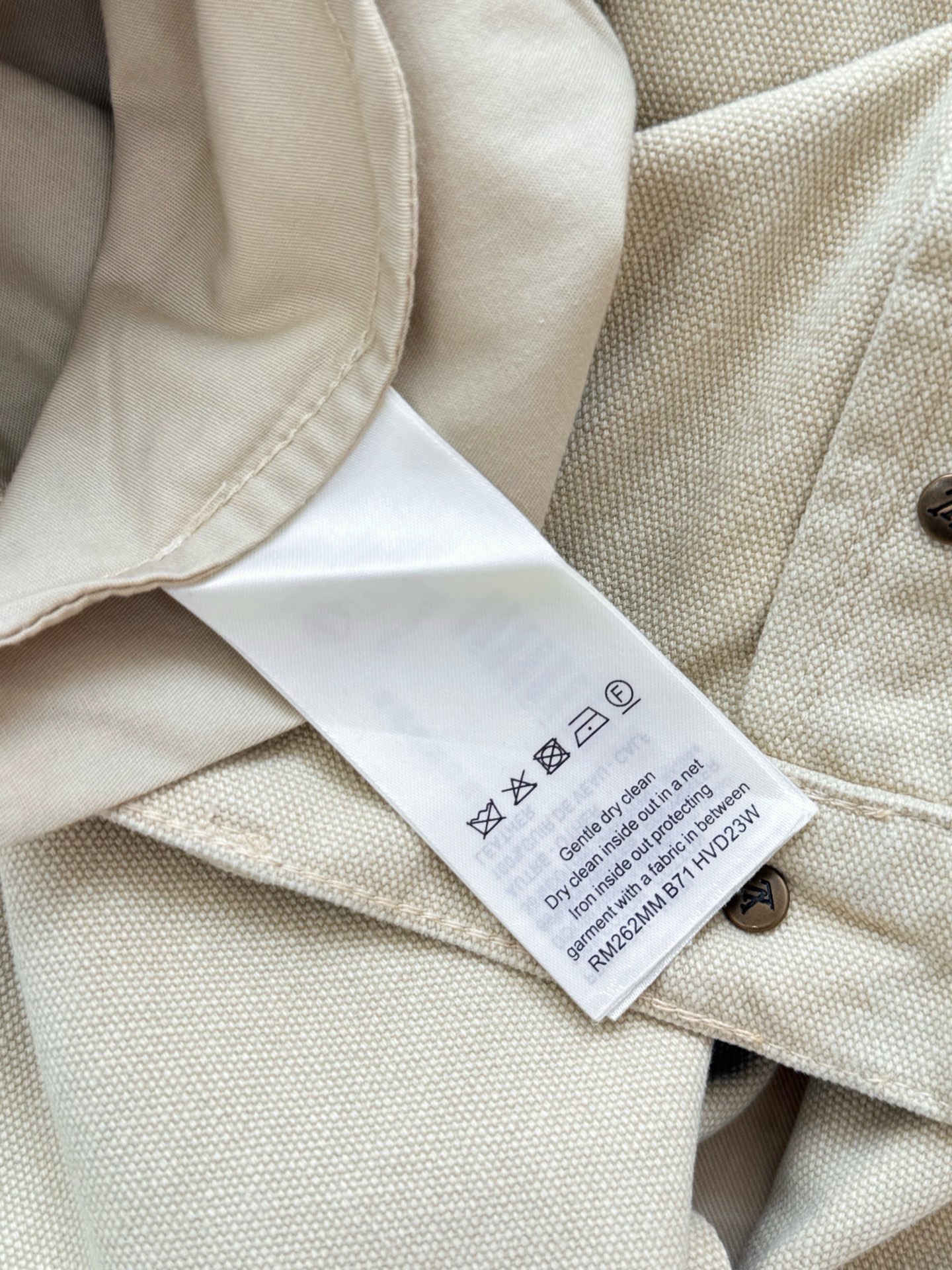 루이비통 26SS 남성 바지 132915 Louis Vuitton Pants 썸네일 이미지