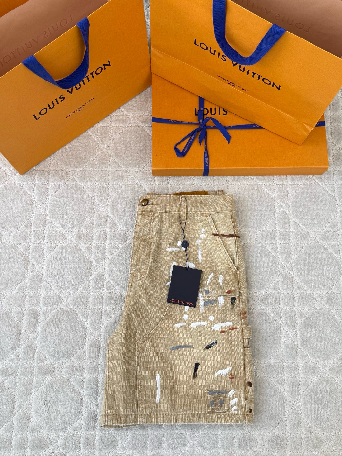 루이비통 26SS 남성 반바지 132909 Louis Vuitton Shorts 썸네일 이미지