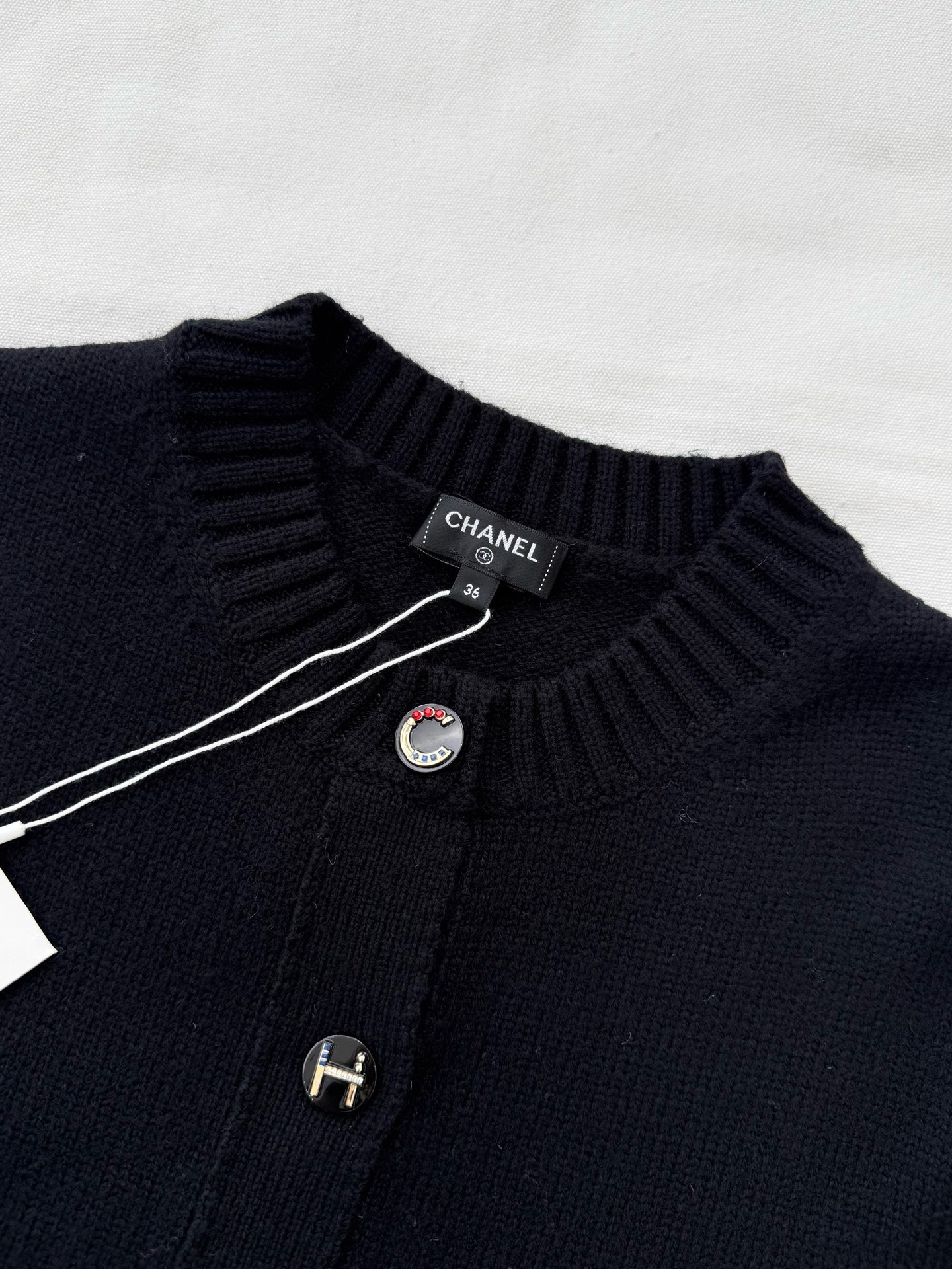 샤넬 여성 가디건 142698 Chanel Cardigan 상세 이미지 4