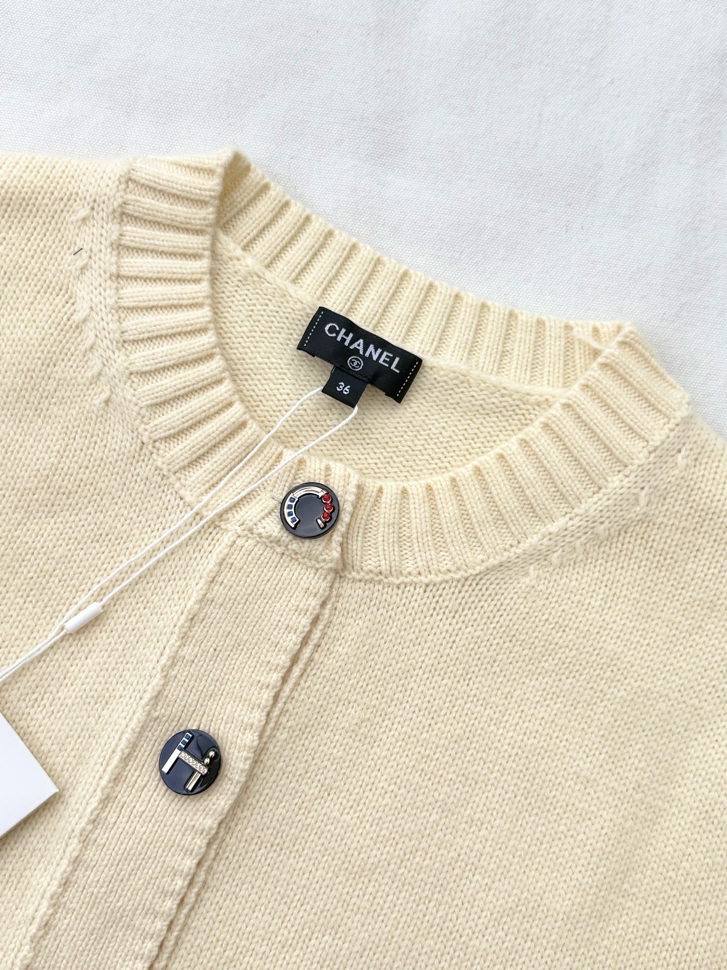 샤넬 여성 가디건 142697 Chanel Cardigan 상세 이미지 4