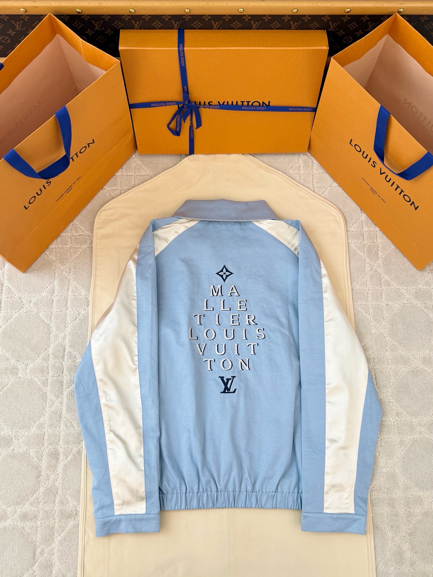 루이비통 여성 자켓 142678 Louis Vuitton Jacket 상세 이미지 2