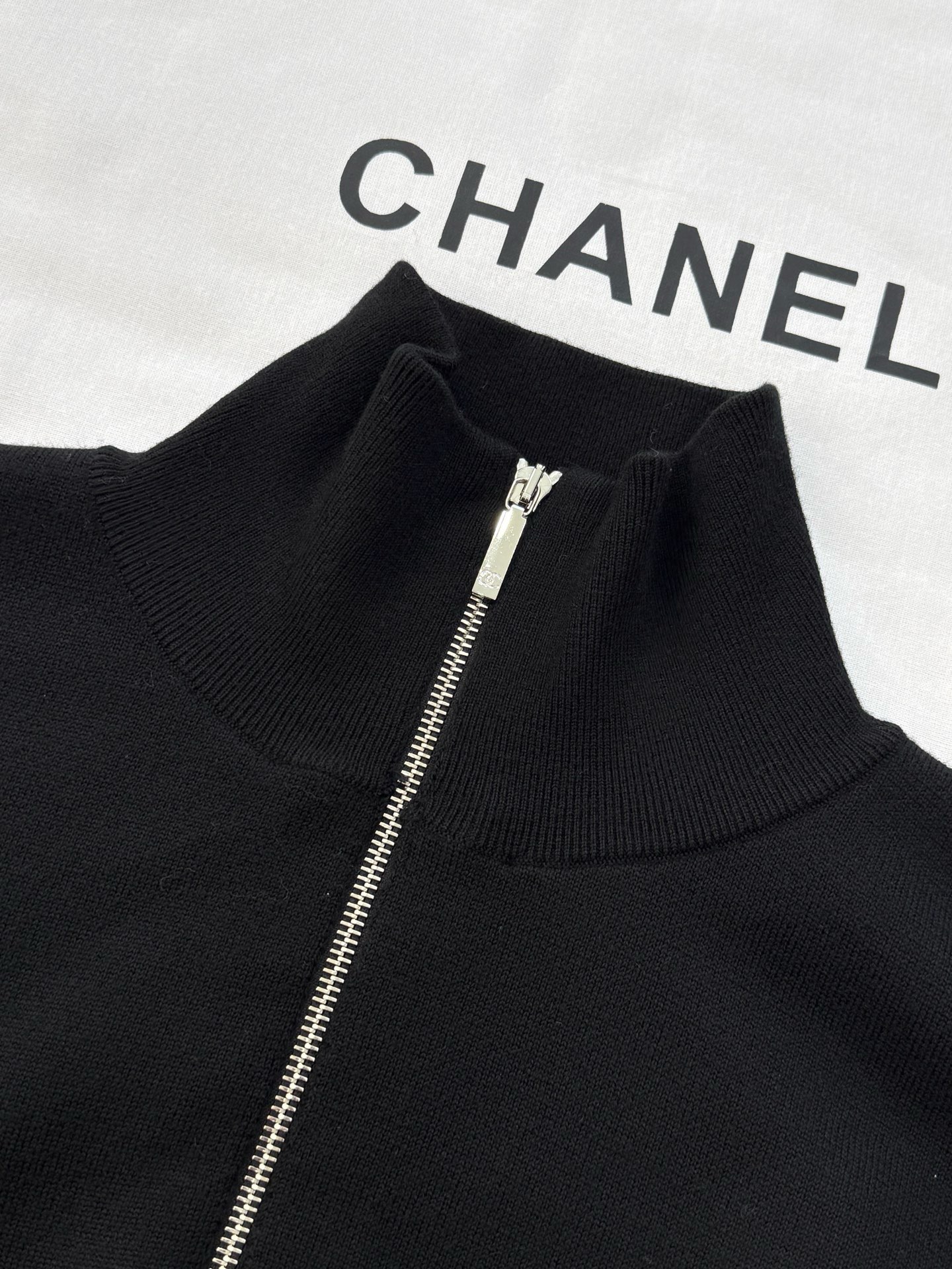 샤넬 여성 니트 142671 Chanel Knit 상세 이미지 4