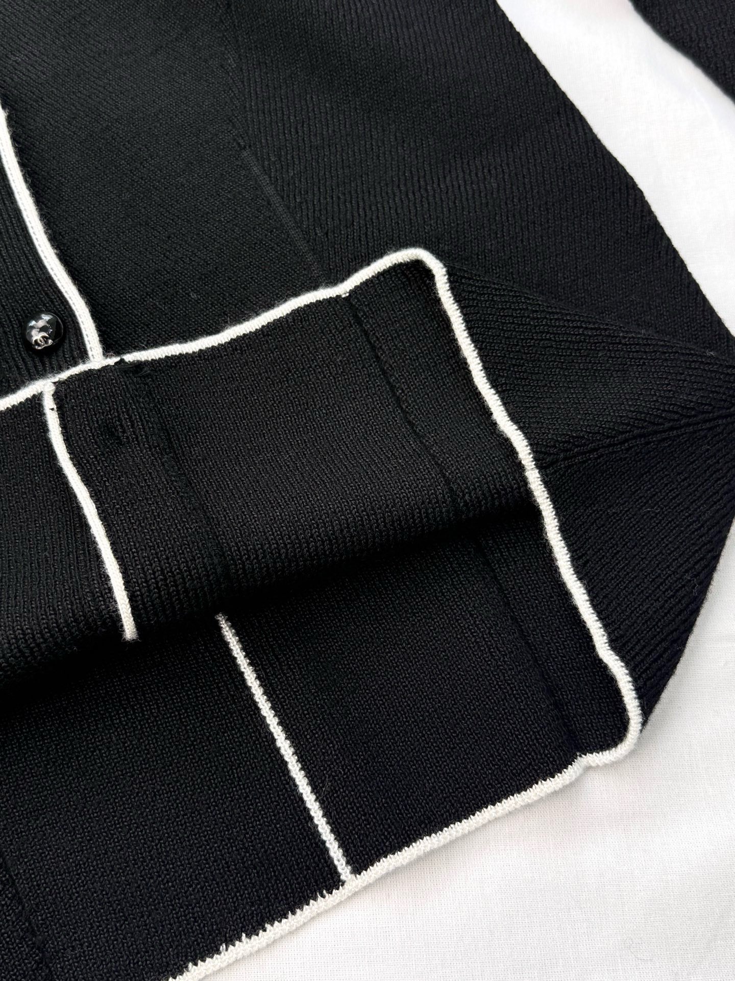 샤넬 여성 가디건 154933 Chanel Cardigan 상세 이미지 6