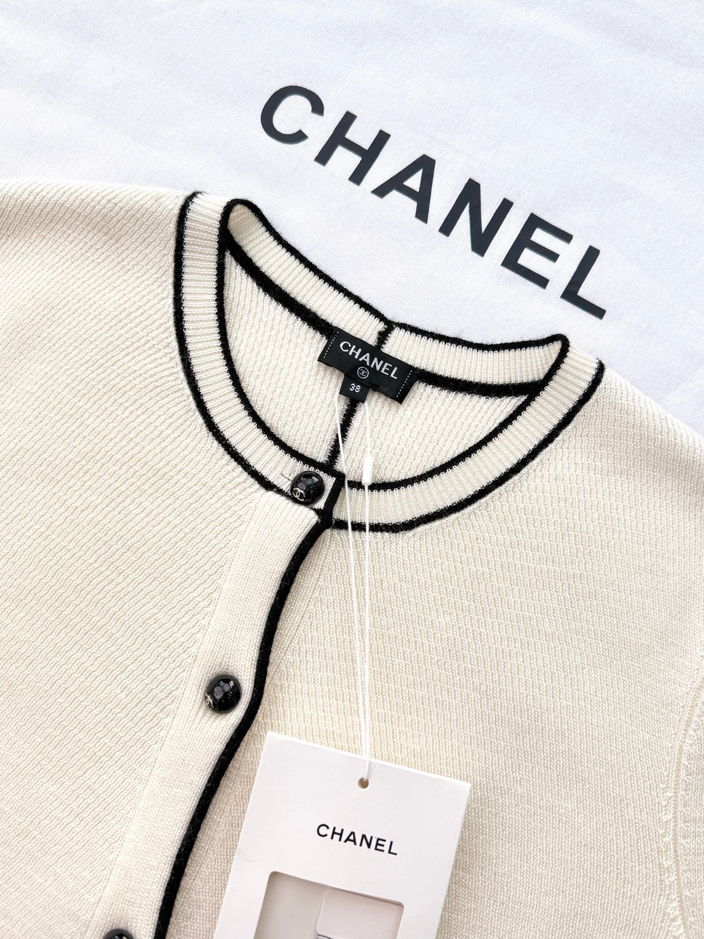 샤넬 여성 가디건 154932 Chanel Cardigan 상세 이미지 4