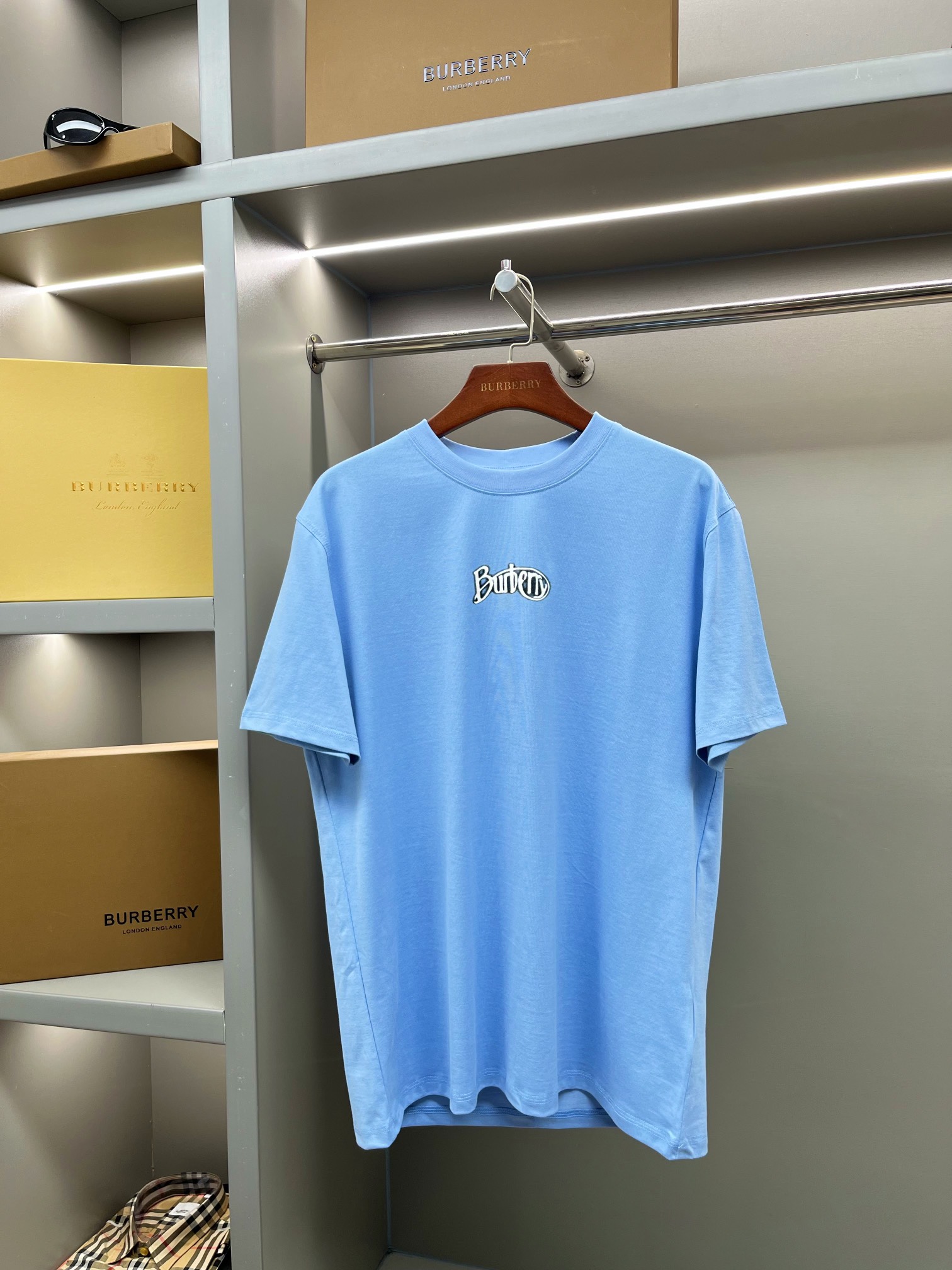 🅱️ Camiseta holgada de algodón estampada con microetiqueta, ¡un buen producto muy esperado! Microetiqueta London perso…