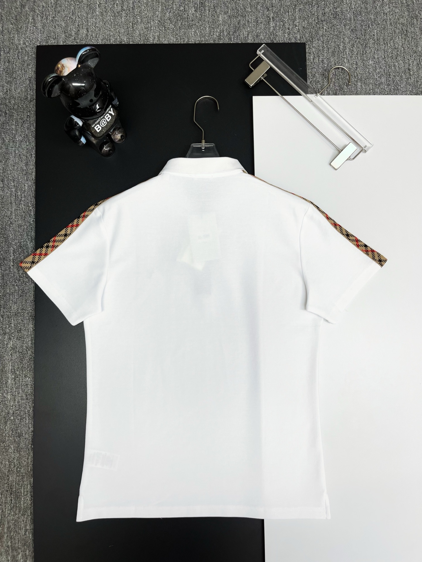 Burberry BURBERRY 巴宝莉格纹织带战马刺绣新款Polo衫