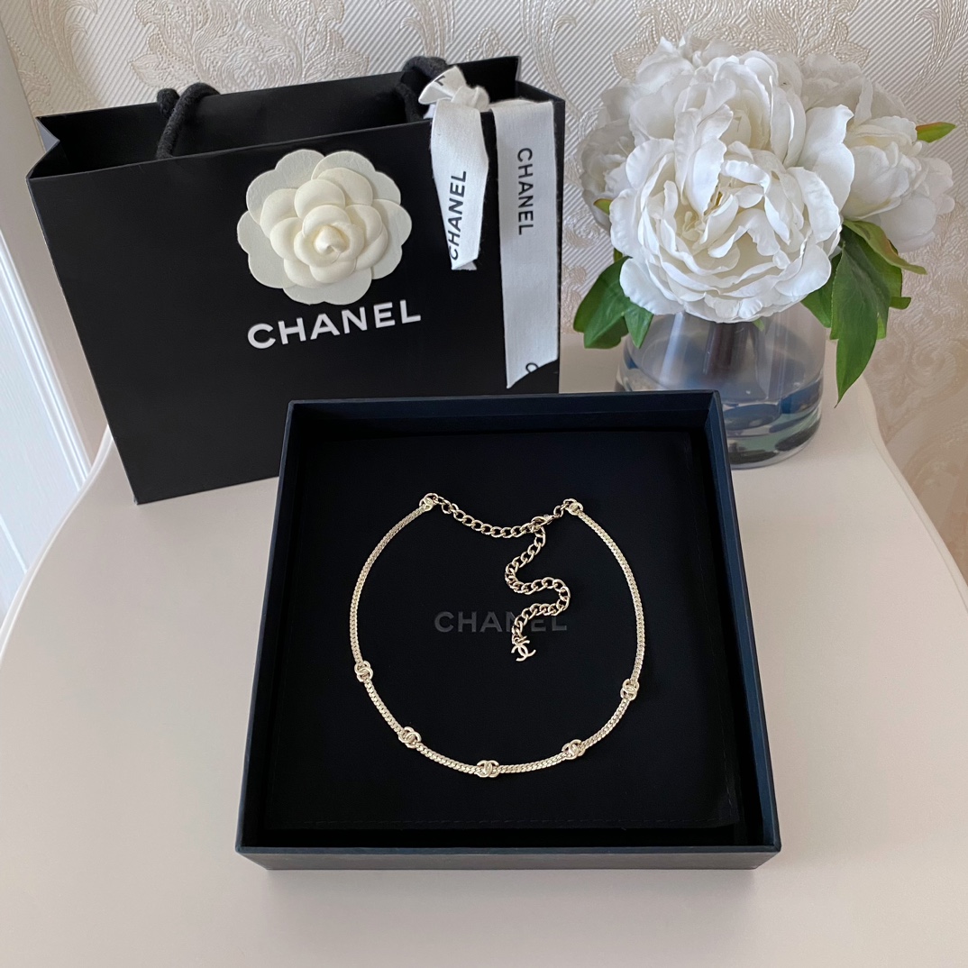 NO:104096,【We produce】【Xiaoxiang Snake Bone 5 Flowers Choker Snake Bone Necklace】, Chanel Necklace, Chanel, Necklace19860909【我们出品】【小香 蛇骨5花 choker蛇骨项链】,香奈儿项链,chanel,necklace,Jewelry
