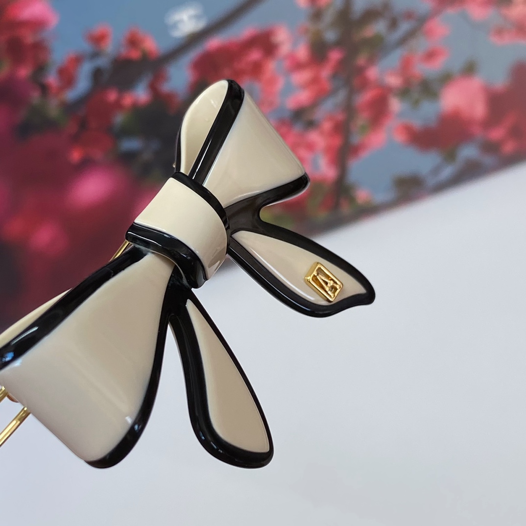 “Diana Series: High-Quality, Detailed, and Timeless Horse-Inspired Products” - 图片 5