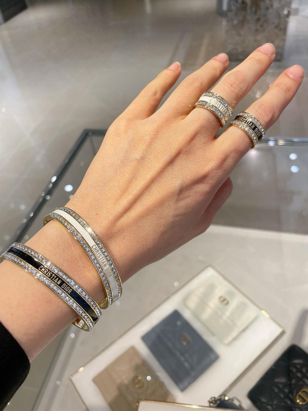 NO:633593,Popular series of reposted pictures, must-sell, Cardia high-end jewelry19860909爆款系列转图必卖,,卡迪亚高端饰品,Jewelry