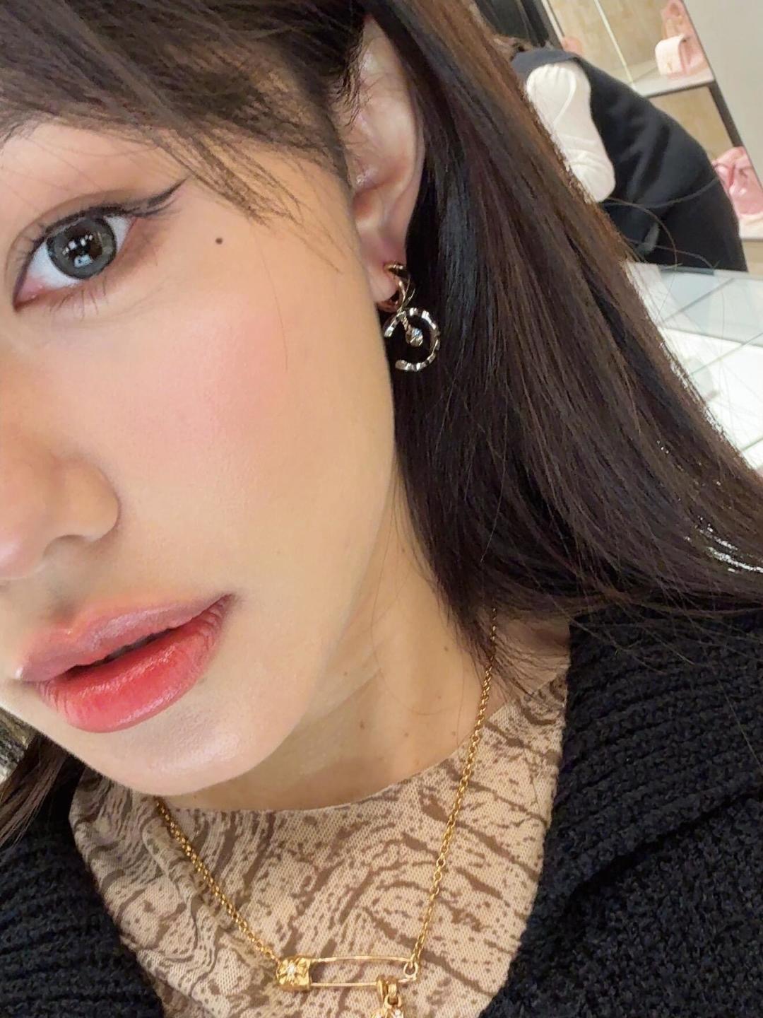 NO:856895,,,Cardia high-end jewelry19860909,,卡迪亚高端饰品,Jewelry