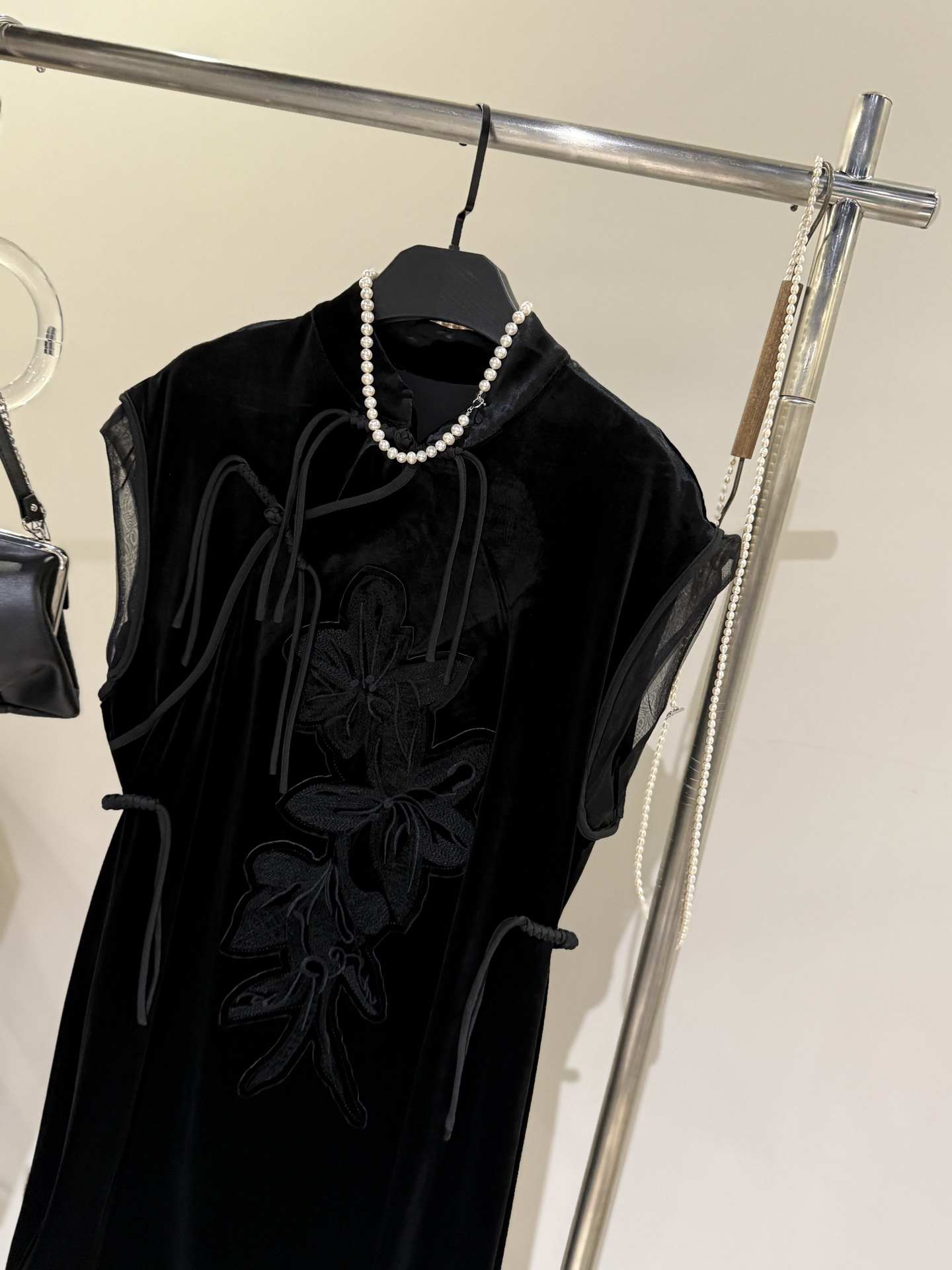 i1756166088401 2523 0 1