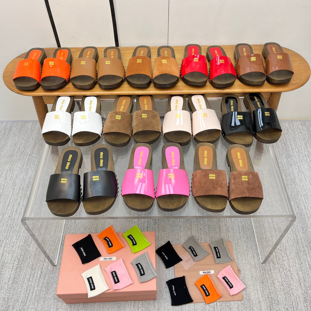 NO:247861,Combination picture!  All colors!  Deliver colorful socks!  Reference for foot pictures!  ,slippers,slippers,socks19860909组合图！配色齐！ 配送彩色袜子！ 上脚图参考！,拖鞋,slippers,socks,Women's Shoes