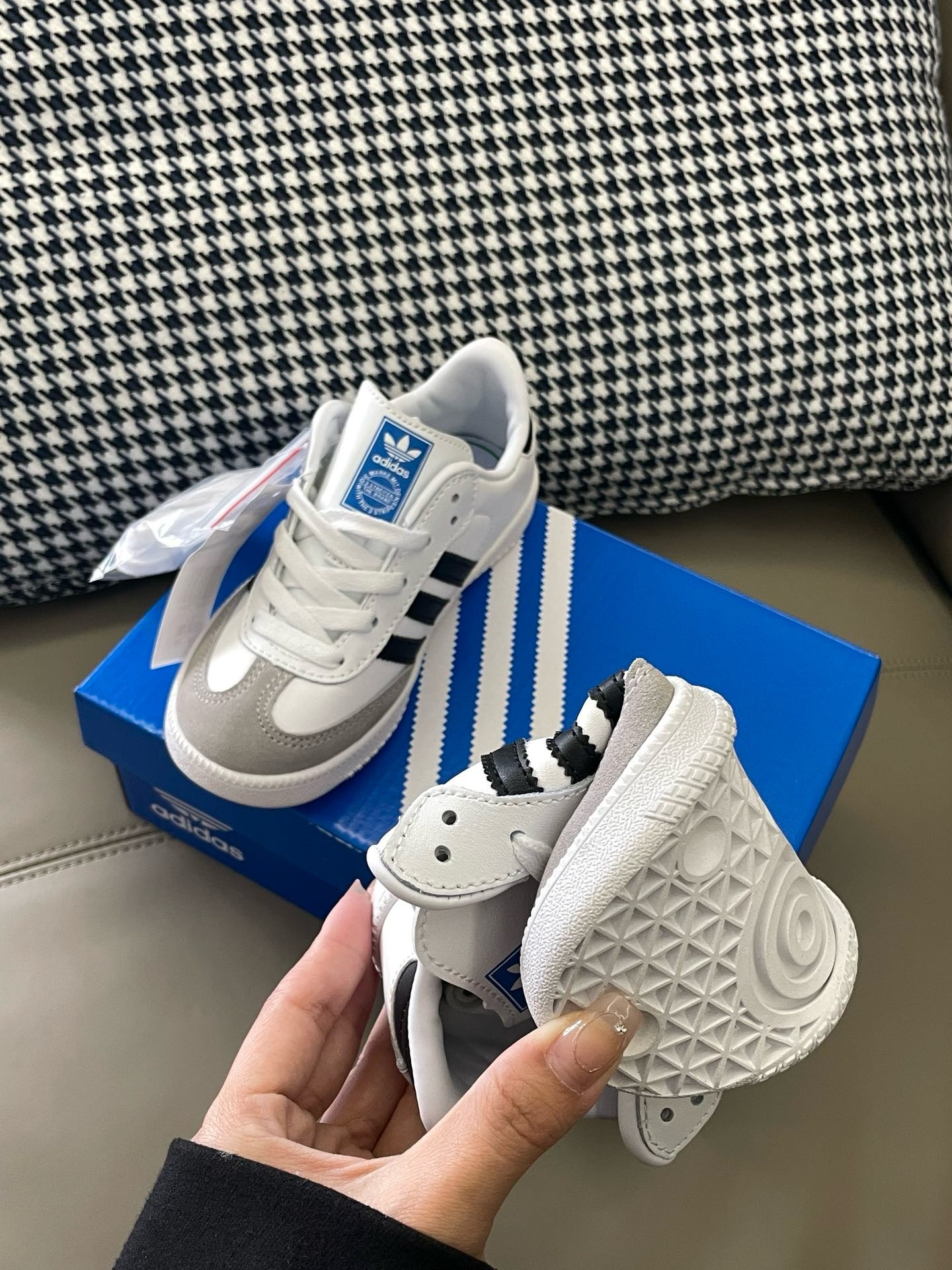 图片[4]-AD儿童德训童鞋‼️24-37【实拍图】 （小童松紧带：24-27，大童系带：28-37）-选品中心