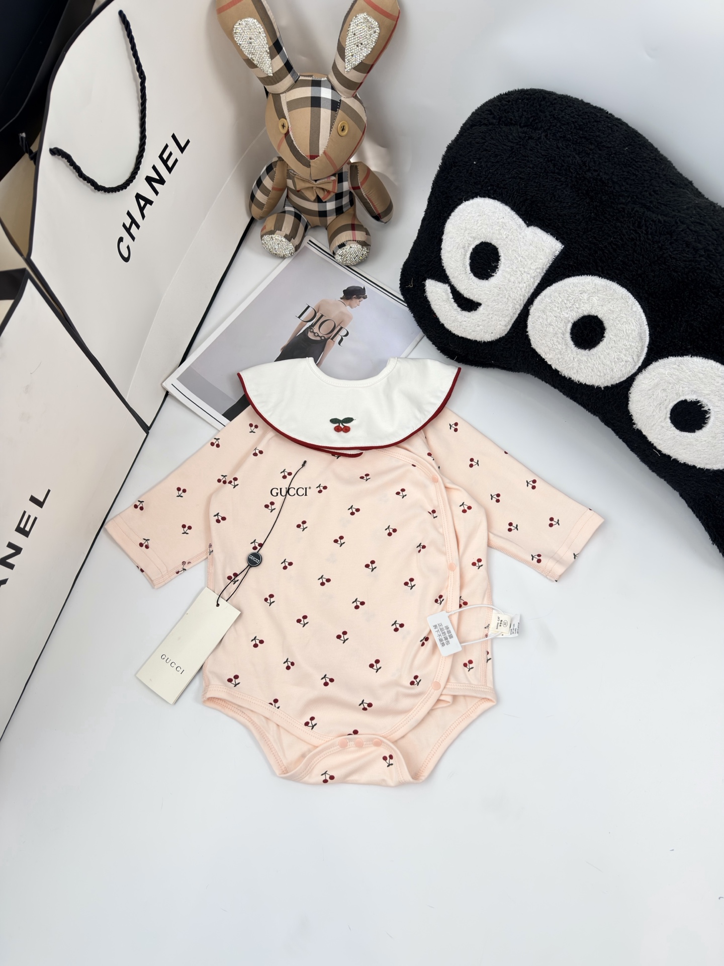 Sin Shao@88 fotos reales exclusivas💗GUCCL/Cucci bebé algodón puro clase A cereza recién nacido cárdigan + babero set d…