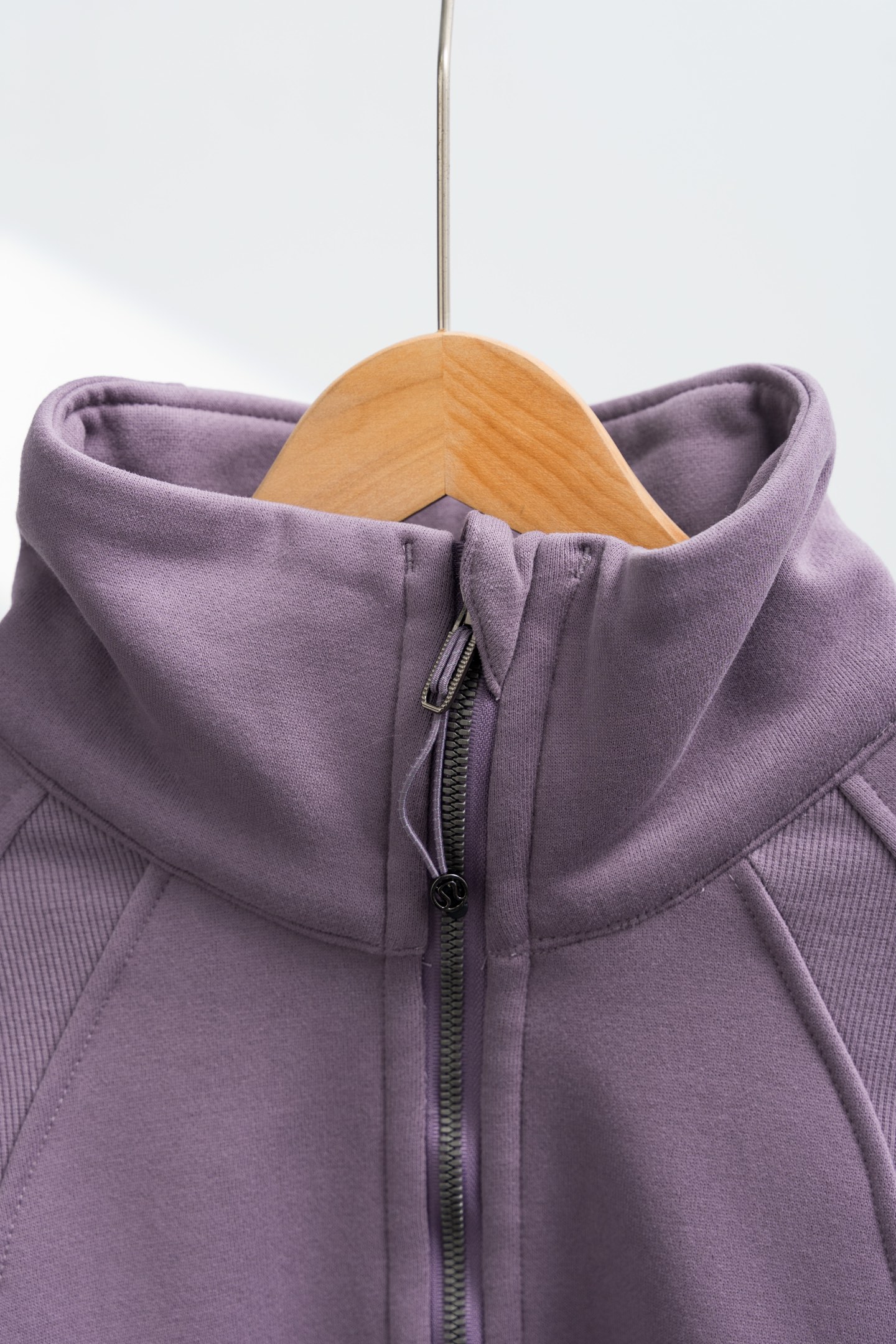 Lululemon Scuba jacket lounge lavender yoga