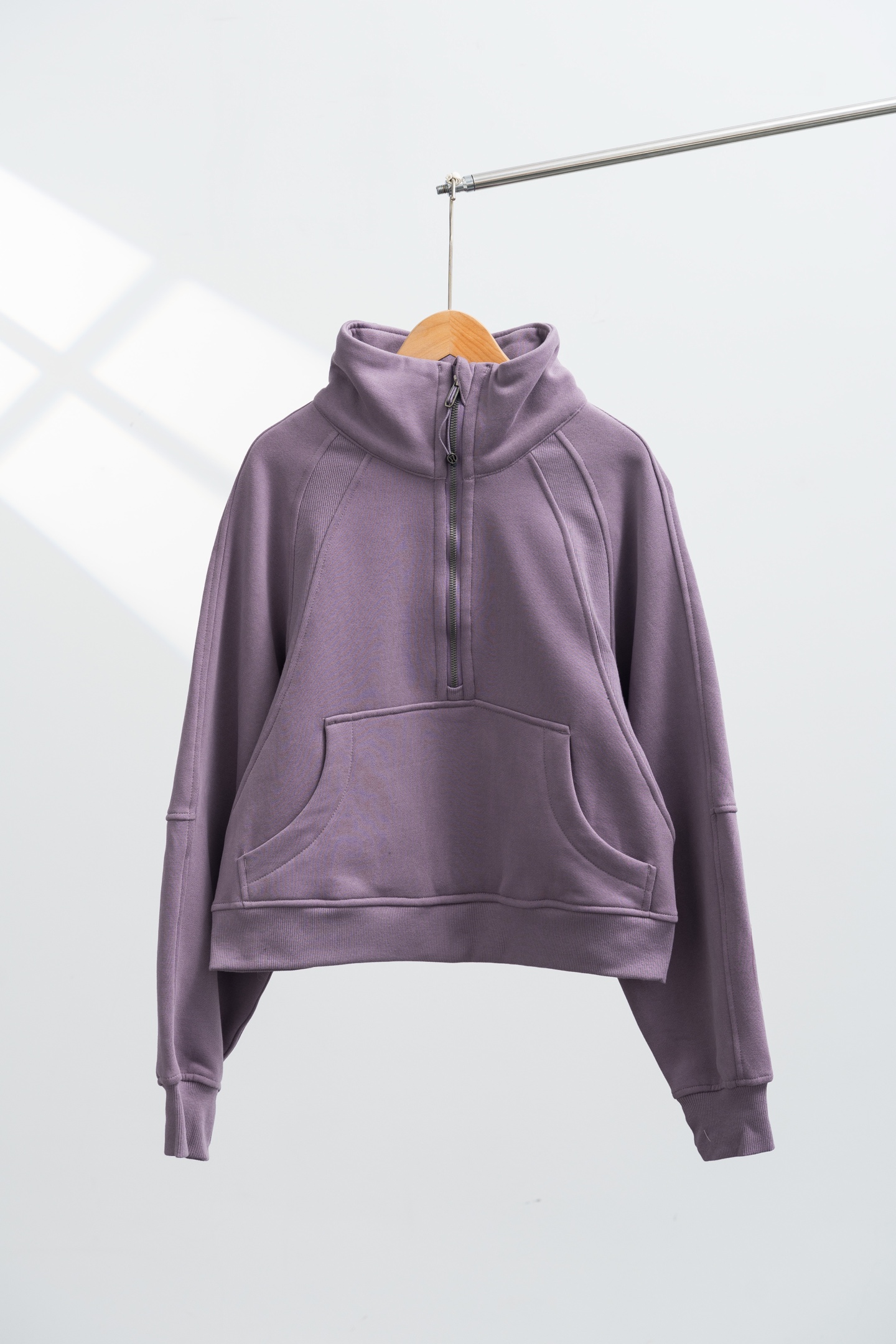 Lululemon Scuba jacket lounge lavender yoga