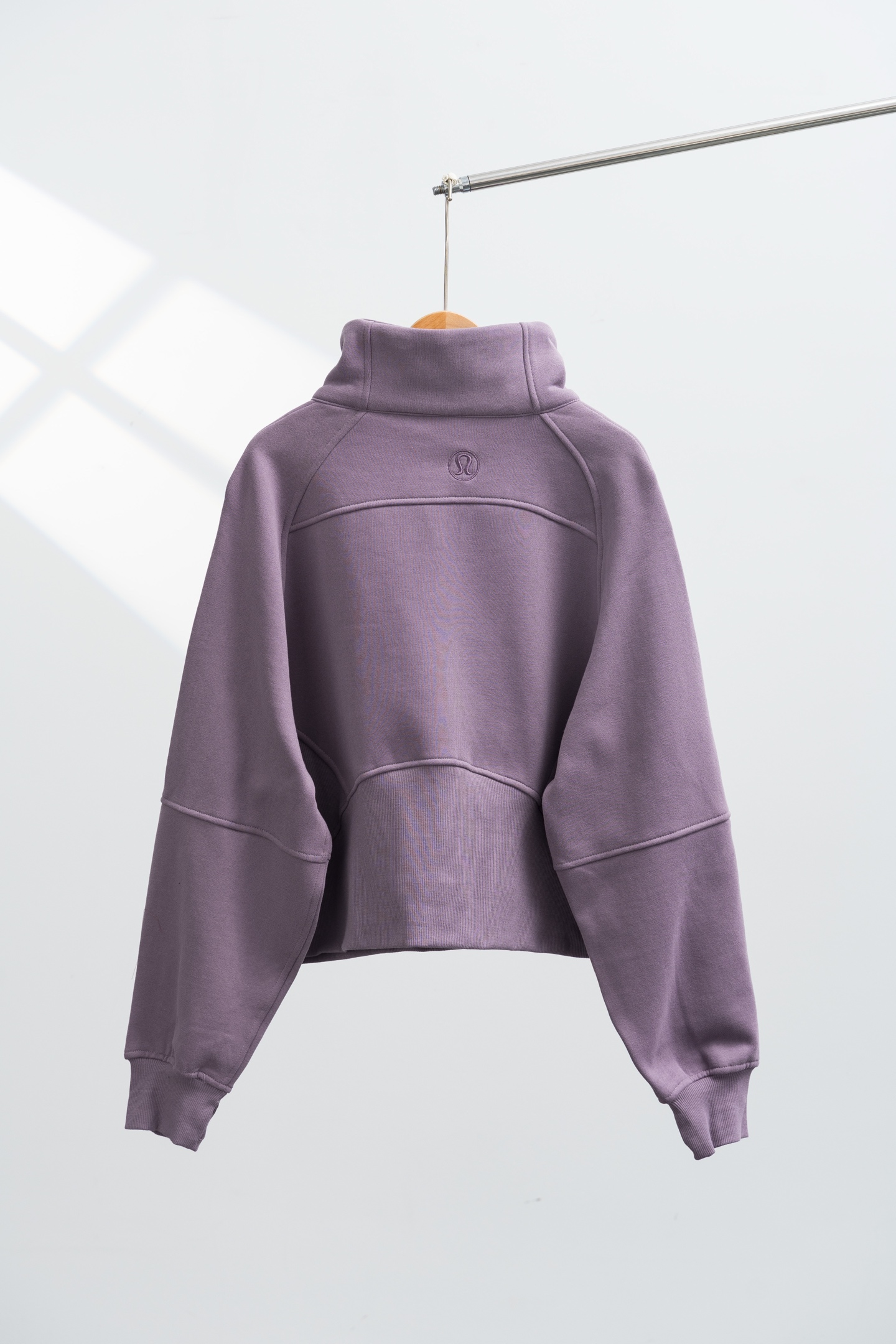 Lululemon Scuba jacket lounge lavender yoga