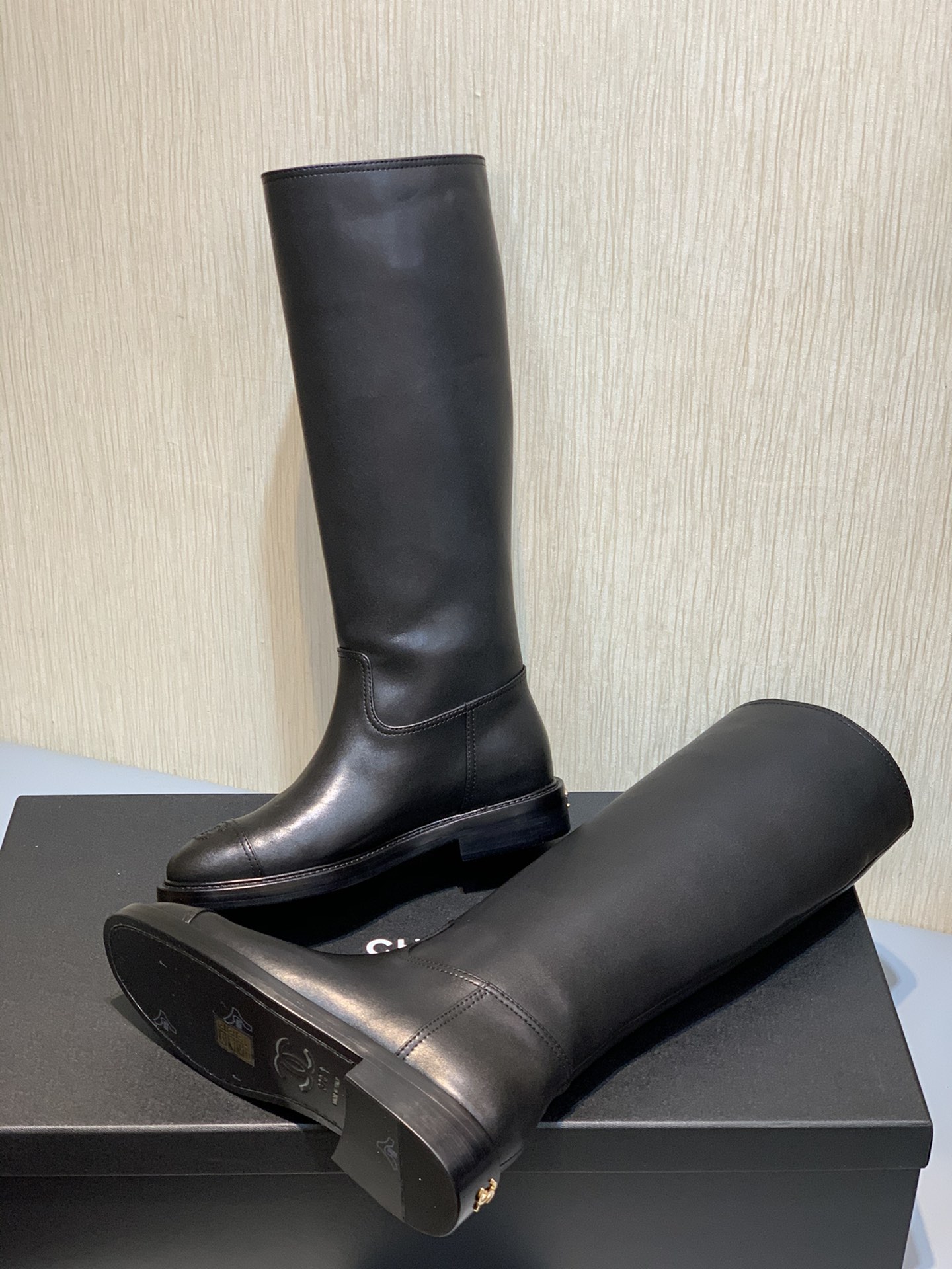 Chanel Classic Luxury Leather Shoe Loafer Ref.58B4E423 5