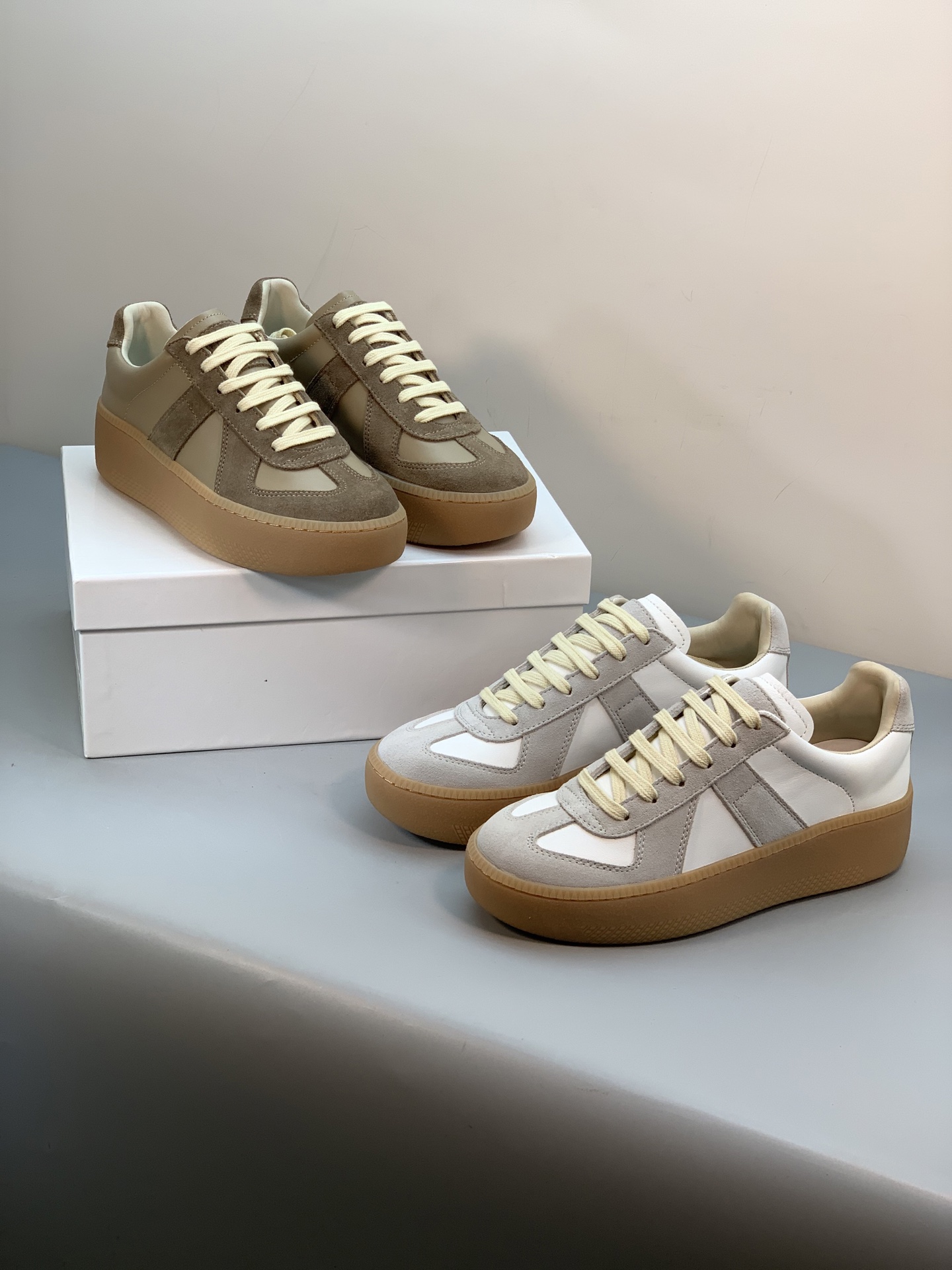 MM6 Maison Margiela Women's Leather Lace-Up Platform Sneakers 4 i1756929159398 2244 0 2