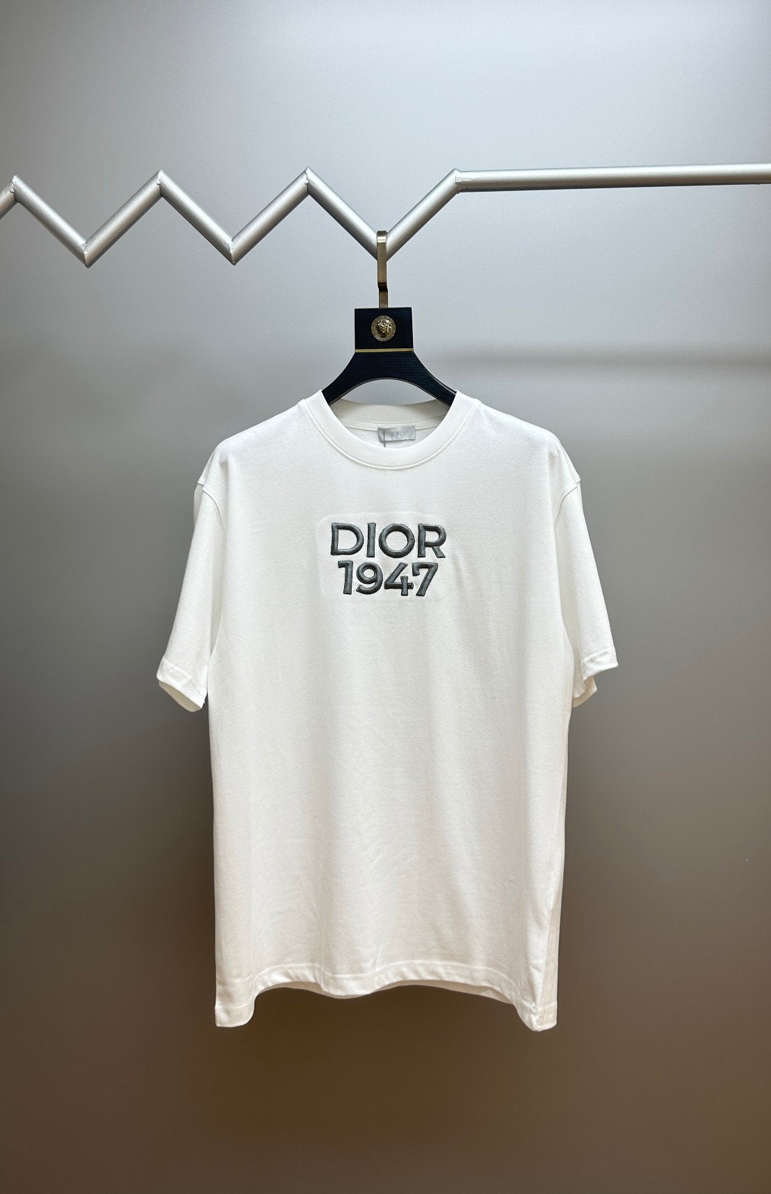 Dior 1947 White Cotton T-Shirt Unisex Comfortable Fit S-5XL
