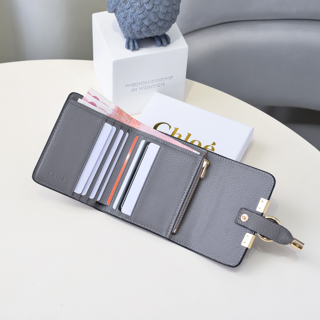Chloe Marcie Wallet: Retro-Gold Hardware, High-Quality, Size 11 x 9.5, 2503 Model - 图片 9