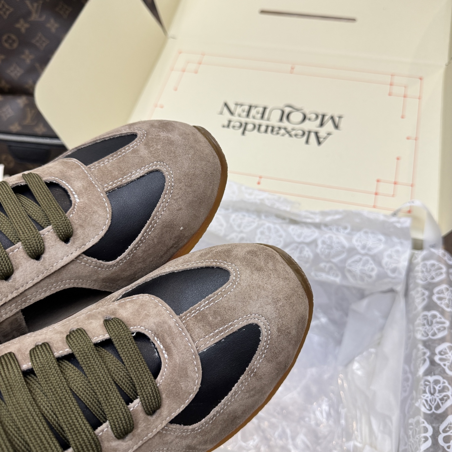 Alexander McQueen Two-Tone Suede Taper Trainer 