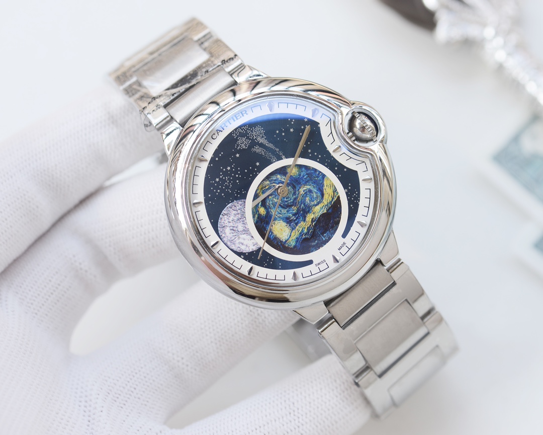 💰450
品牌：卡地亚-CARTIER🏅🏅
类型：男士腕表🎉🎉
壳套：顶级版316精钢L
表带：进口小牛皮表带/316精钢表带
机芯：全自动进口机械机芯⚙️
镜面：矿物质防刮镜面玻璃
尺寸：直径44mm厚12mm

🍷精致传承真实效果，品质保证！
‼️优雅格调瞬间提摄男士魅力，更是品位与生活尊贵象征！