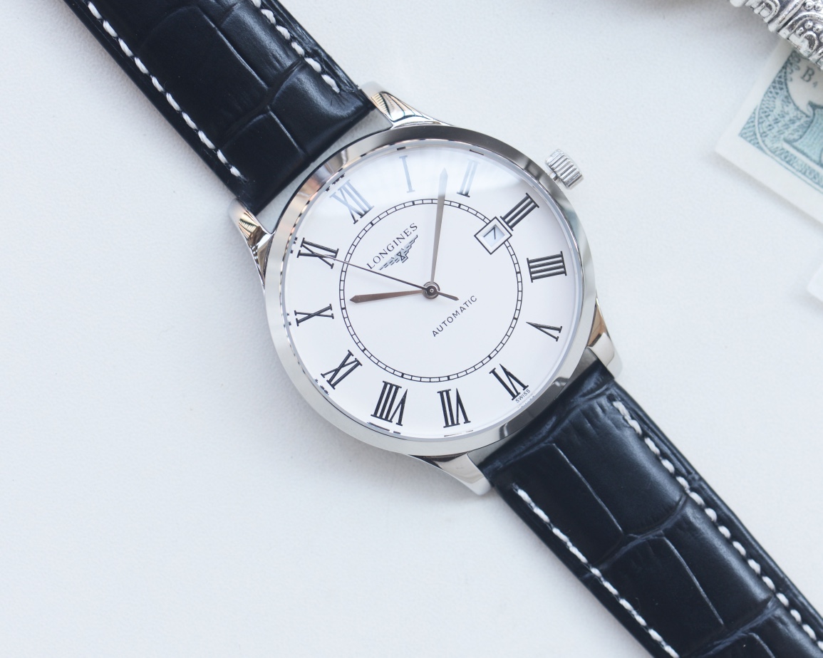 Longines La Grande Classique de Longines Automatic two-tone steel and yellow gold case, white dial, black leather strap 38mm Men's Automatic