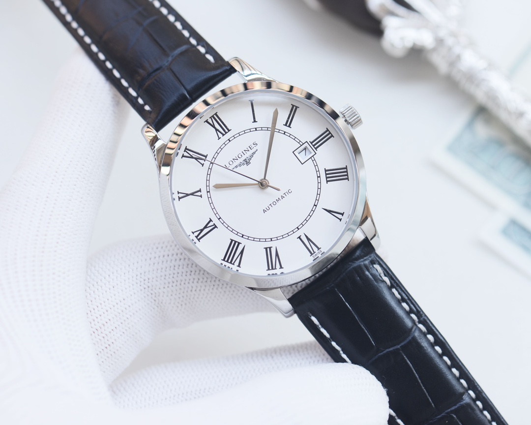 Longines La Grande Classique de Longines Automatic two-tone steel and yellow gold case, white dial, black leather strap 38mm Men's Automatic
