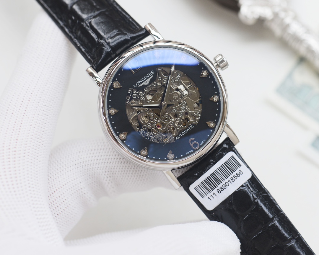 Longines PrimaLuna Skeleton caixa prateada, pulseira prateada, mostrador preto 30 mm feminino automático
