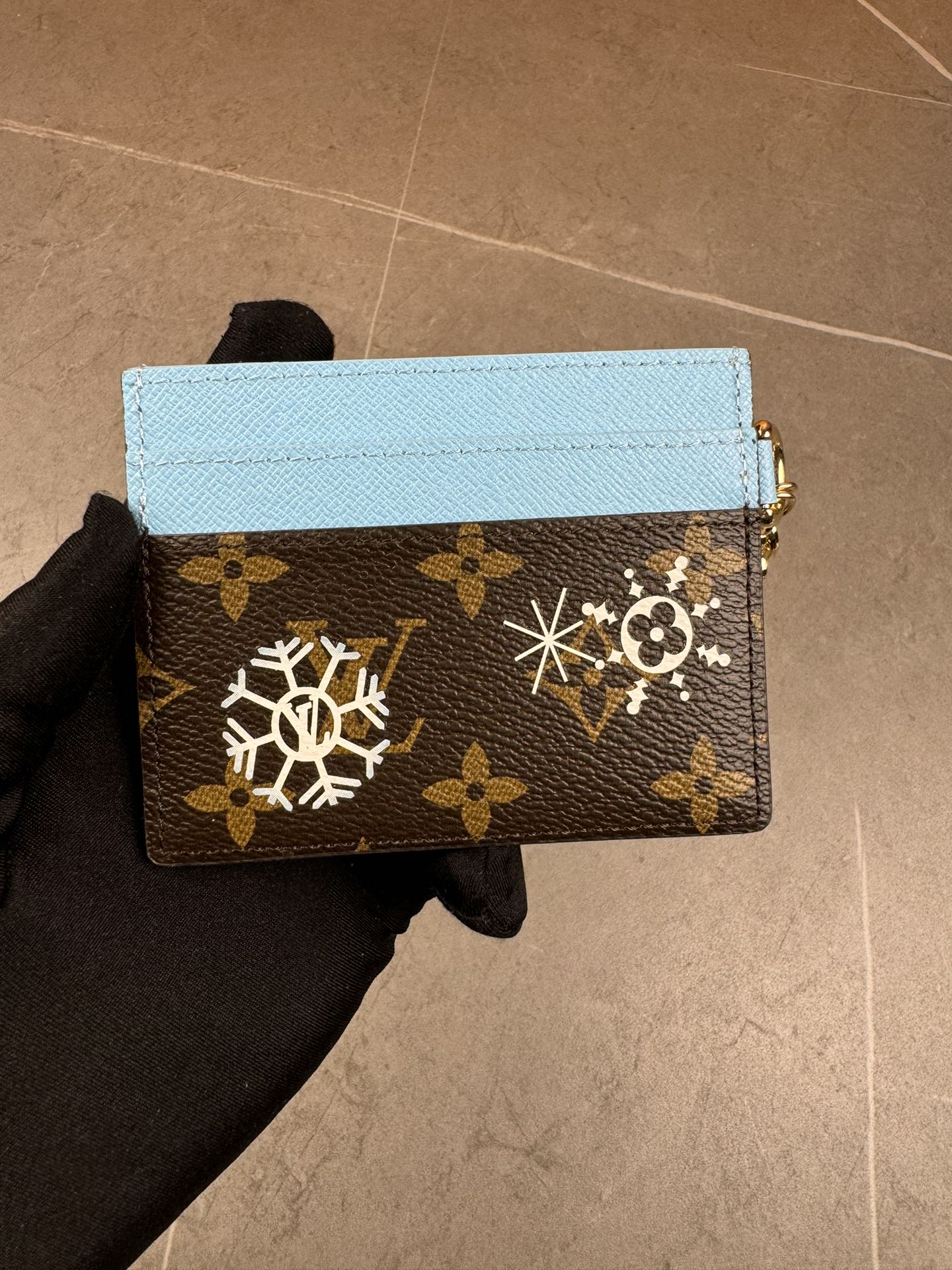 Louis Vuitton luxury item 2
