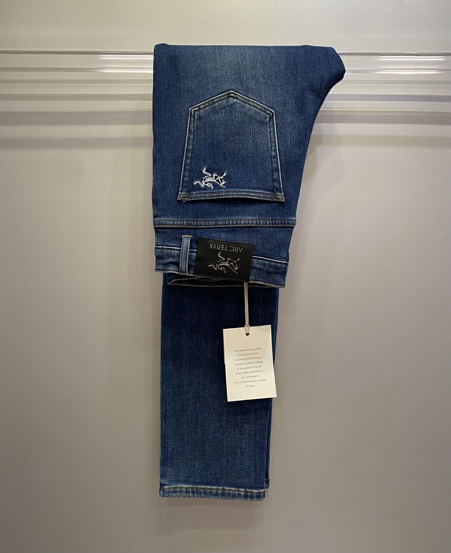 加绒款始祖*男裤 加薄绒 带弹力 磨破装饰 深蓝色洗水 收身版型 码数：30.31.32.33.34.3