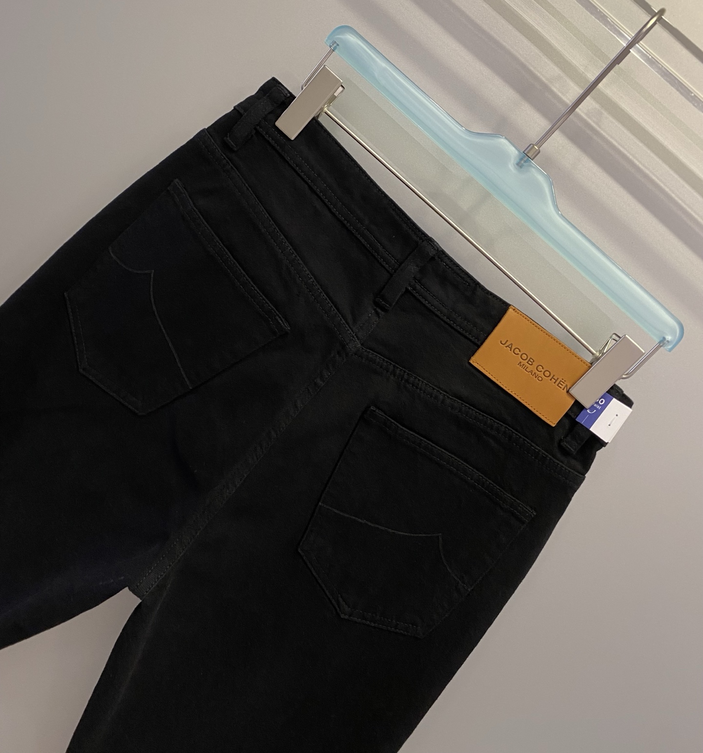 JACOB COHEN男裤 收身版型 带弹力 黑色码数：30.31.32.33.34.36.38【263