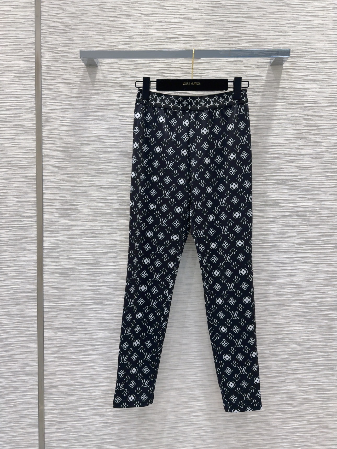 Replcia goedkoop
 Louis Vuitton Kleding Broek Joggingbroek