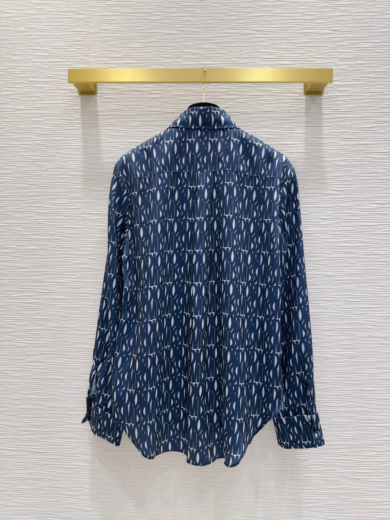 2024AW Women’s Clothes: Elegant, Luxurious Home and Nightwear Collection with Monogram Details - 图片 8