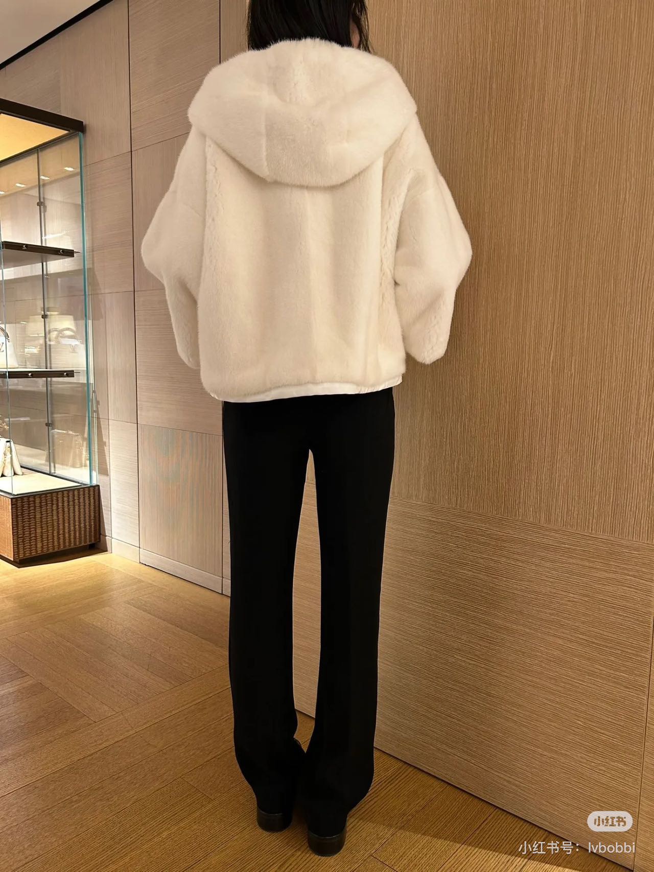 Louis Vuitton Haute Couture Haute Couture Ready-to-Wear Clothing Dress 9