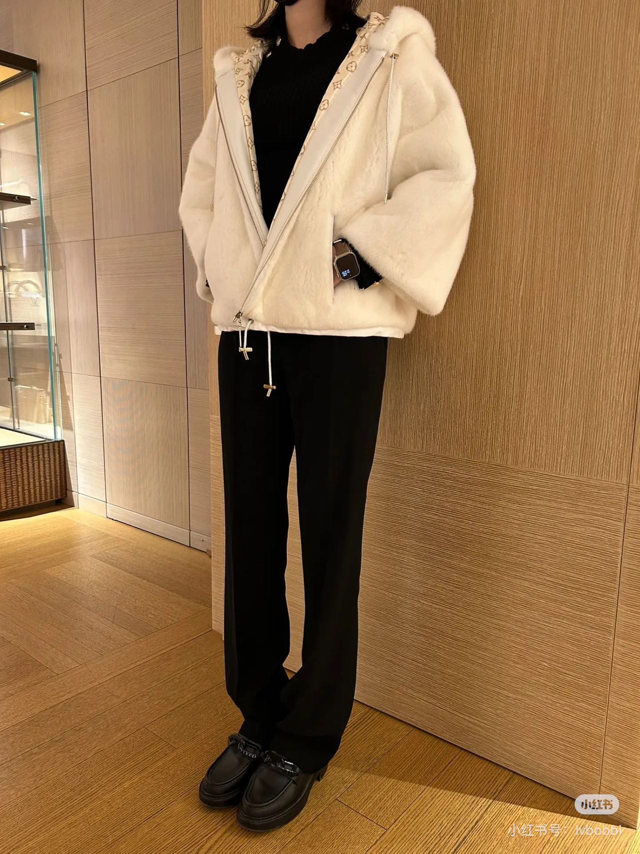 Louis Vuitton Haute Couture Haute Couture Ready-to-Wear Clothing Dress 8