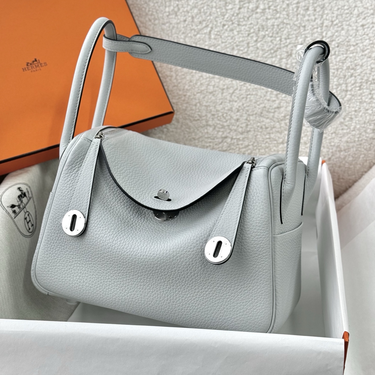 NO:851838,Holy Grail Blue Silver Buckle Full Hand Details Customer Order Real Shot Customized; Hermes,hermes,Hermes,19860909圣杯蓝 银扣 全手细节 客订实拍 定做；,爱马仕,hermes,Hermes,,Bag