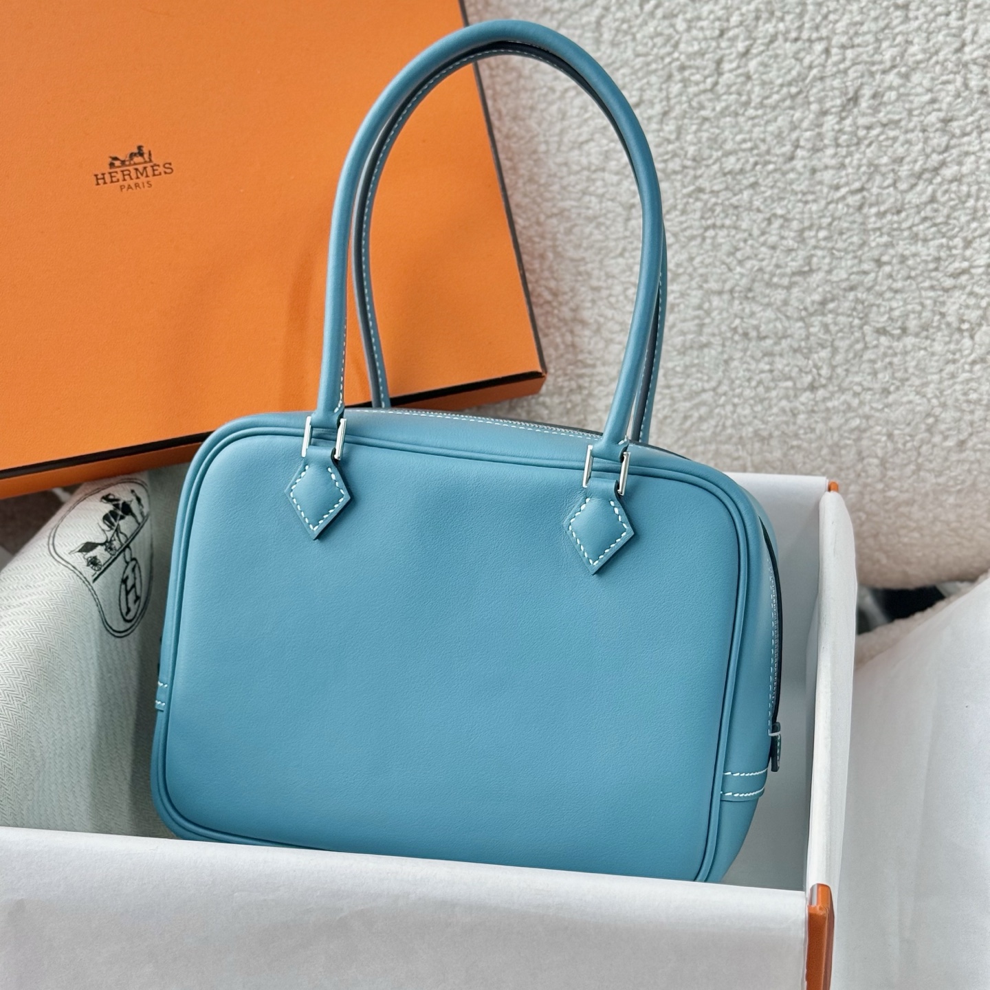 NO:741299,Denim blue silver buckle, full hand details, real shot, in stock; Hermes,hermes,Hermes,19860909牛仔蓝 银扣 全手细节 实拍 现货；,爱马仕,hermes,Hermes,,Bag