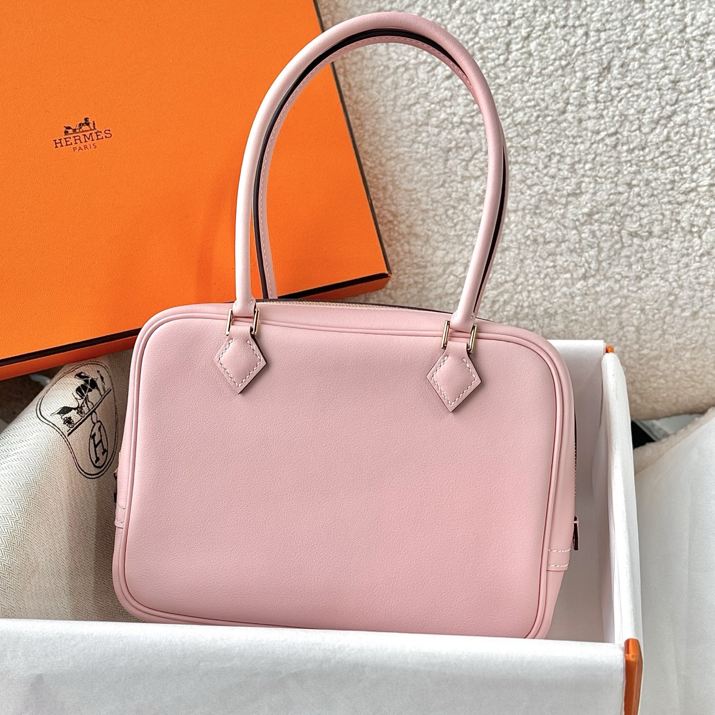 NO:741292,Sakura pink gold buckle, full hand details, real shot, in stock; Hermes,hermes,Hermes,19860909樱花粉 金扣 全手细节 实拍 现货；,爱马仕,hermes,Hermes,,Bag